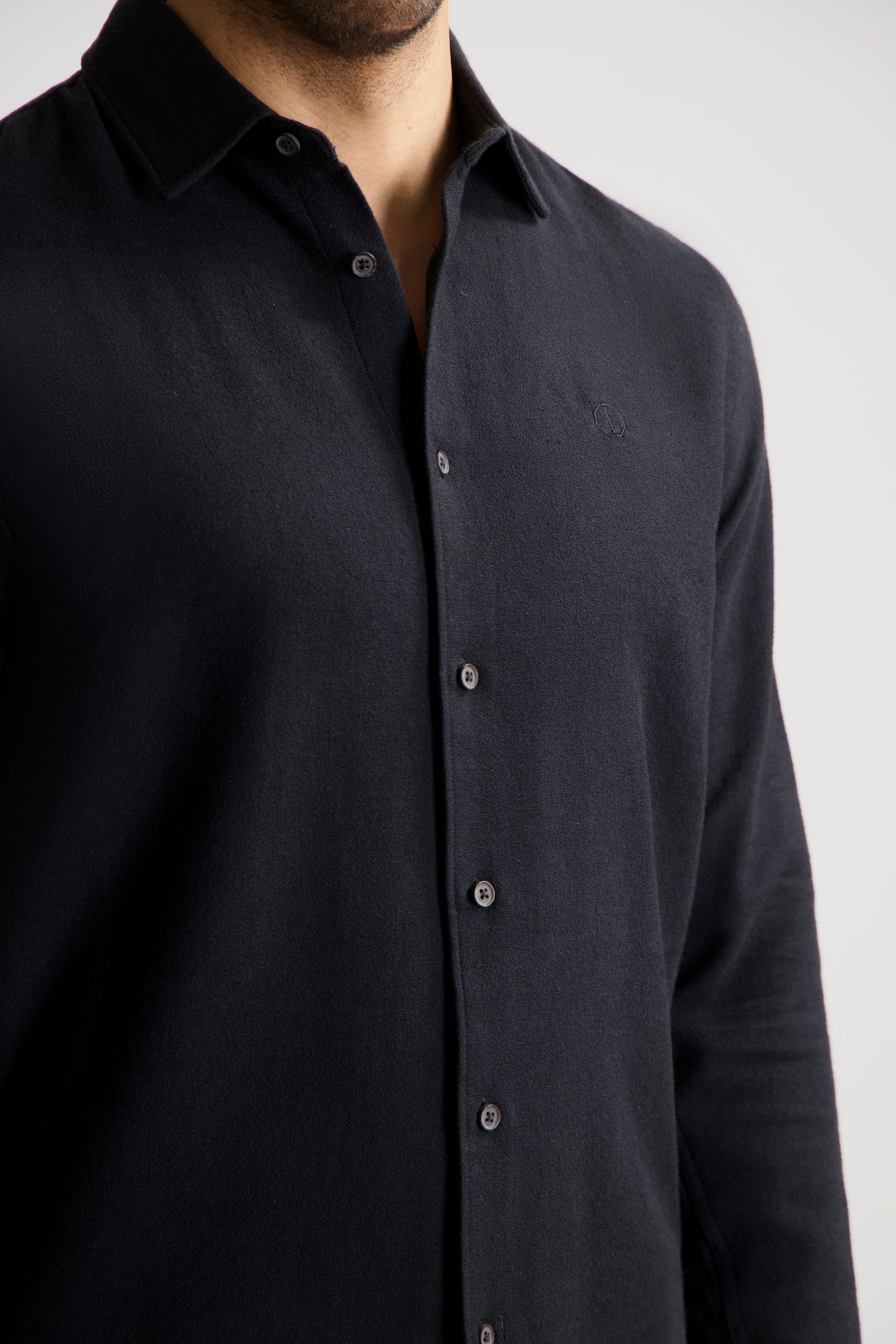 DS_ALVIN SHIRT BLACK 5
