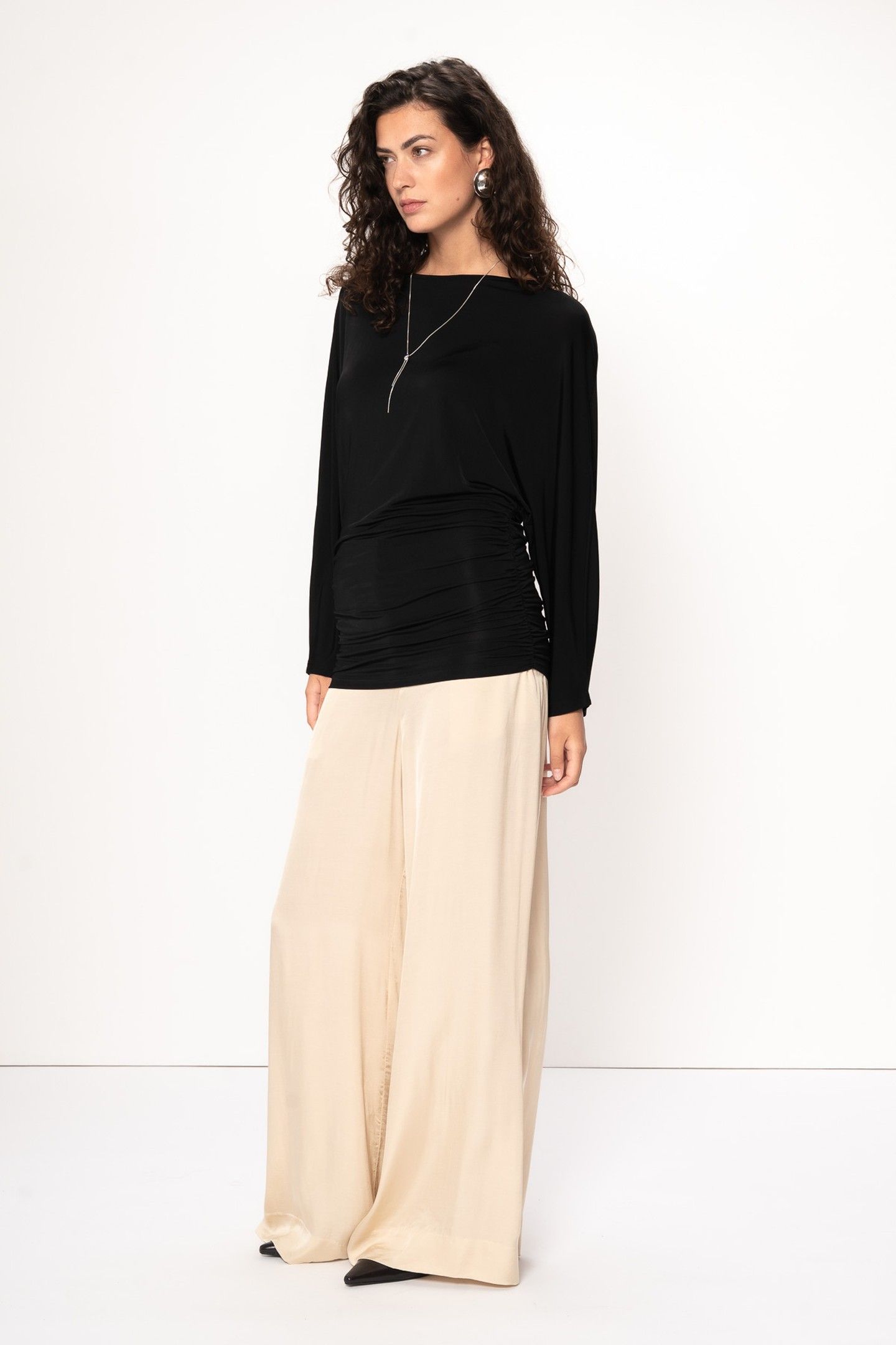 ABELIA TOP BLACK 4