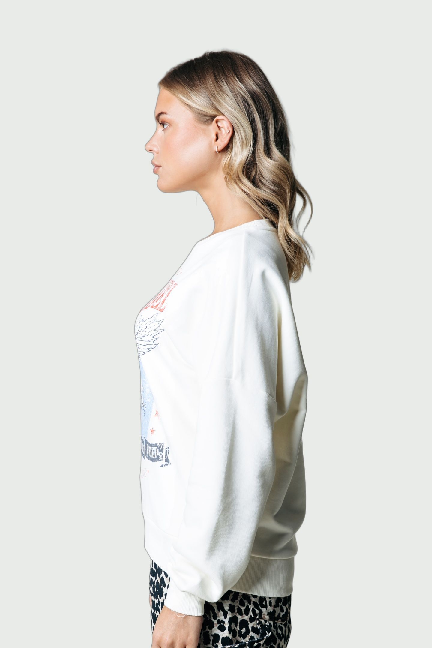 EAGLE DROPPED SHOULDER SWEAT OFF WHITE 3