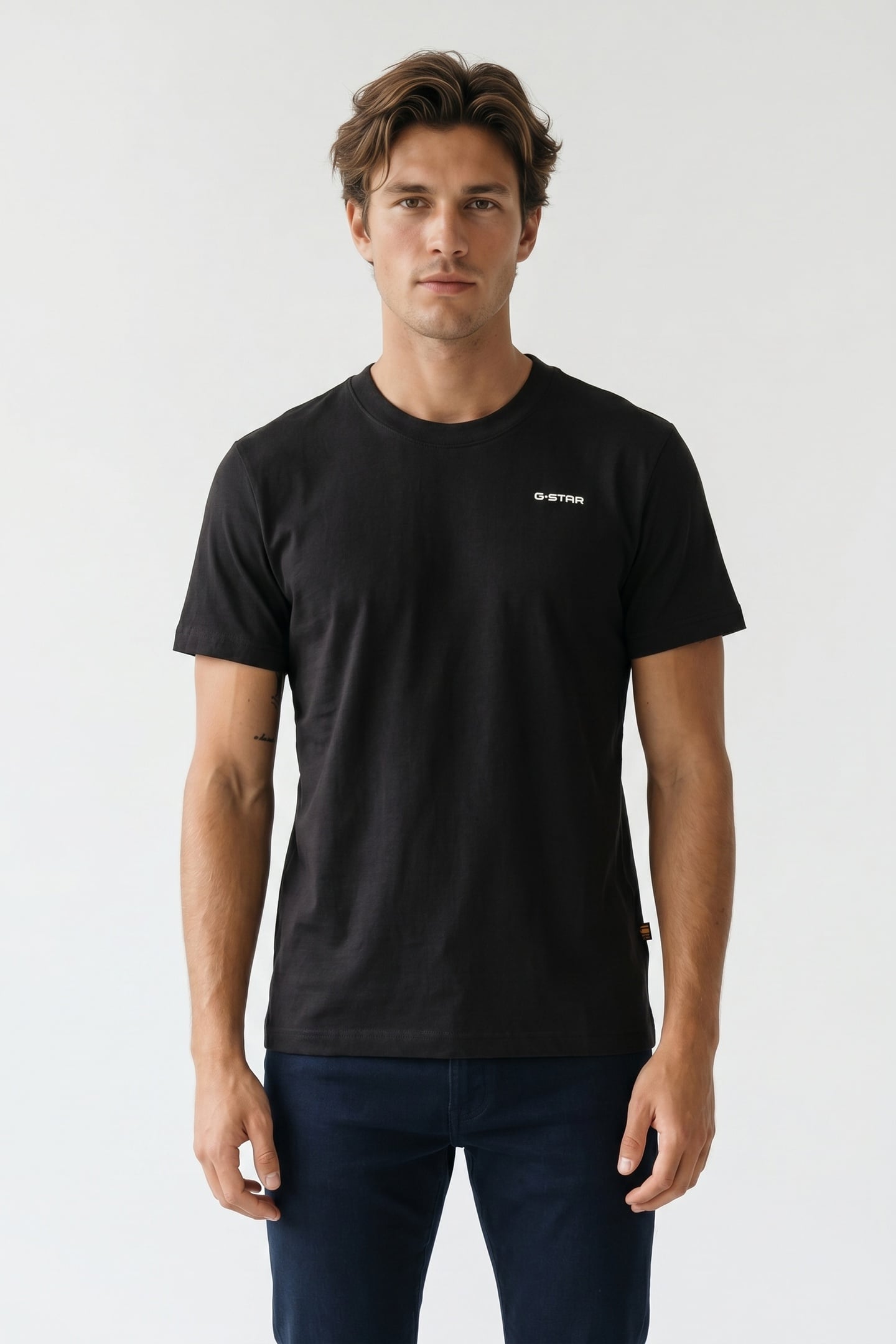 CHEST LOGO R T DK BLACK 2