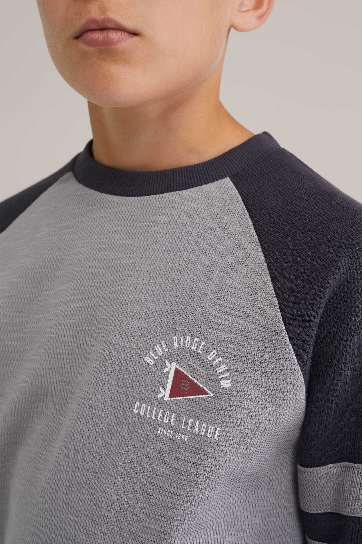 T-SHIRT LIGHT GREY 5