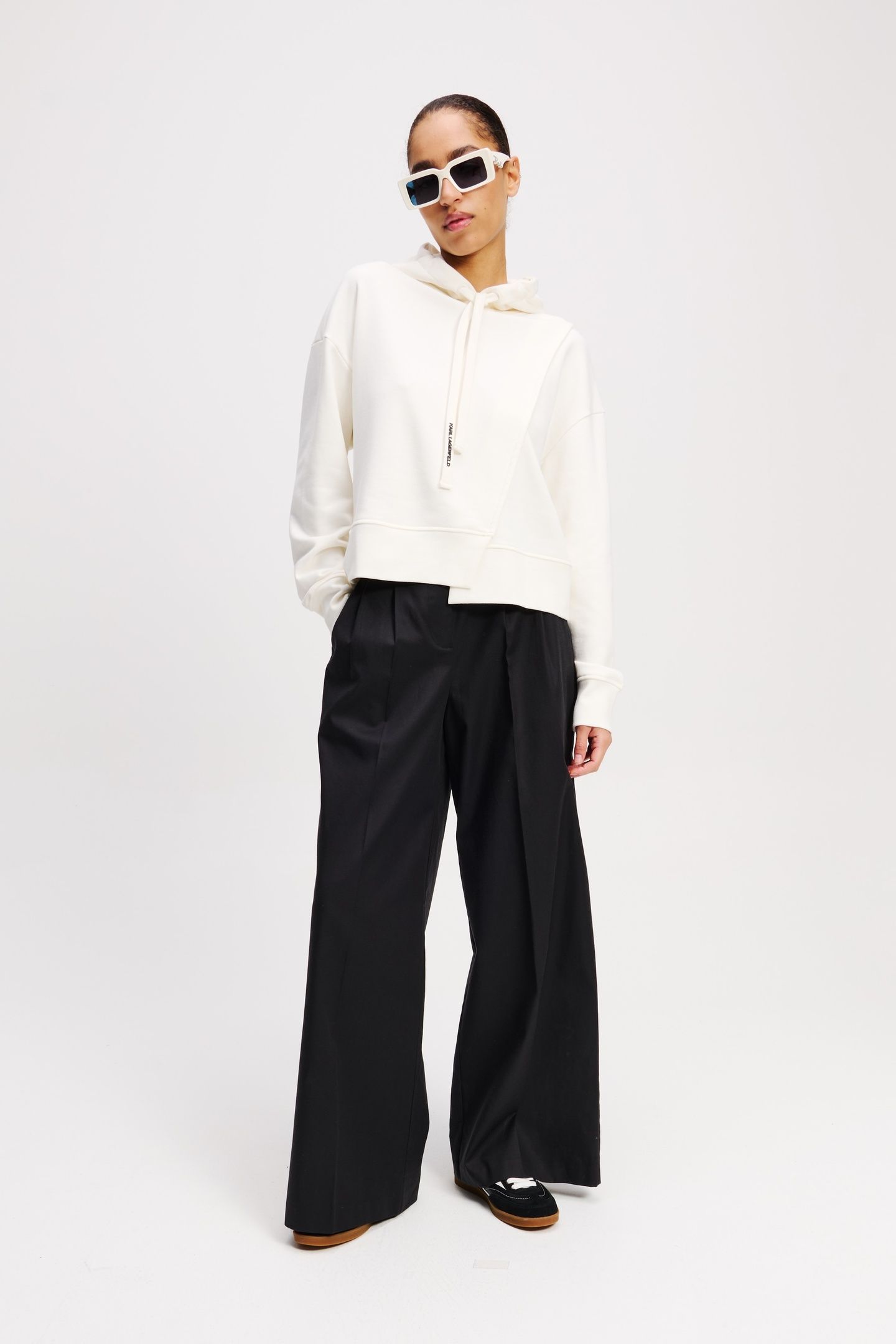 ASYMMETRIC HOODIE CANNOLI CREAM 4