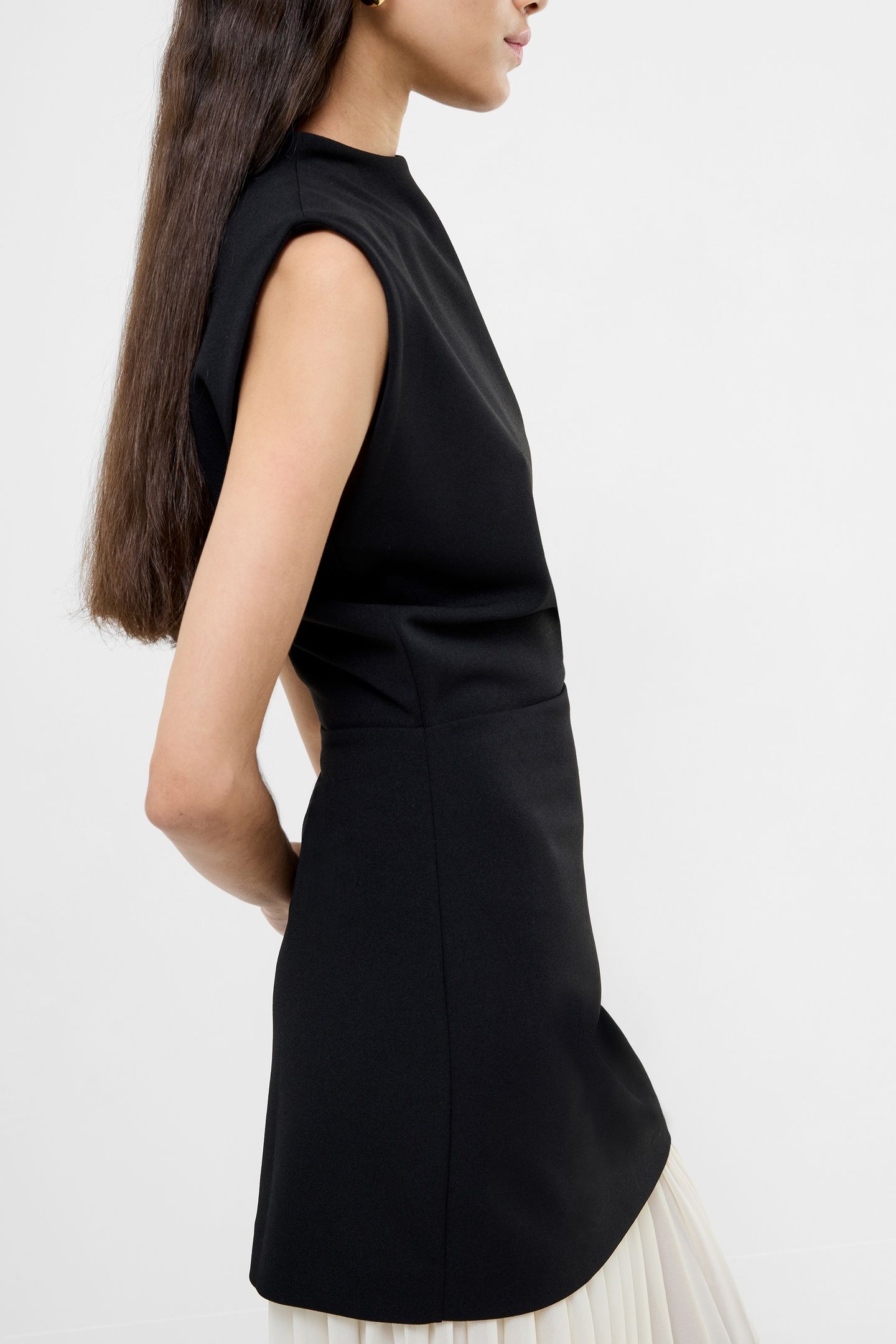 ZION PLEATED SKIRT DRESS BLACK/PORCELAIN CREA 3