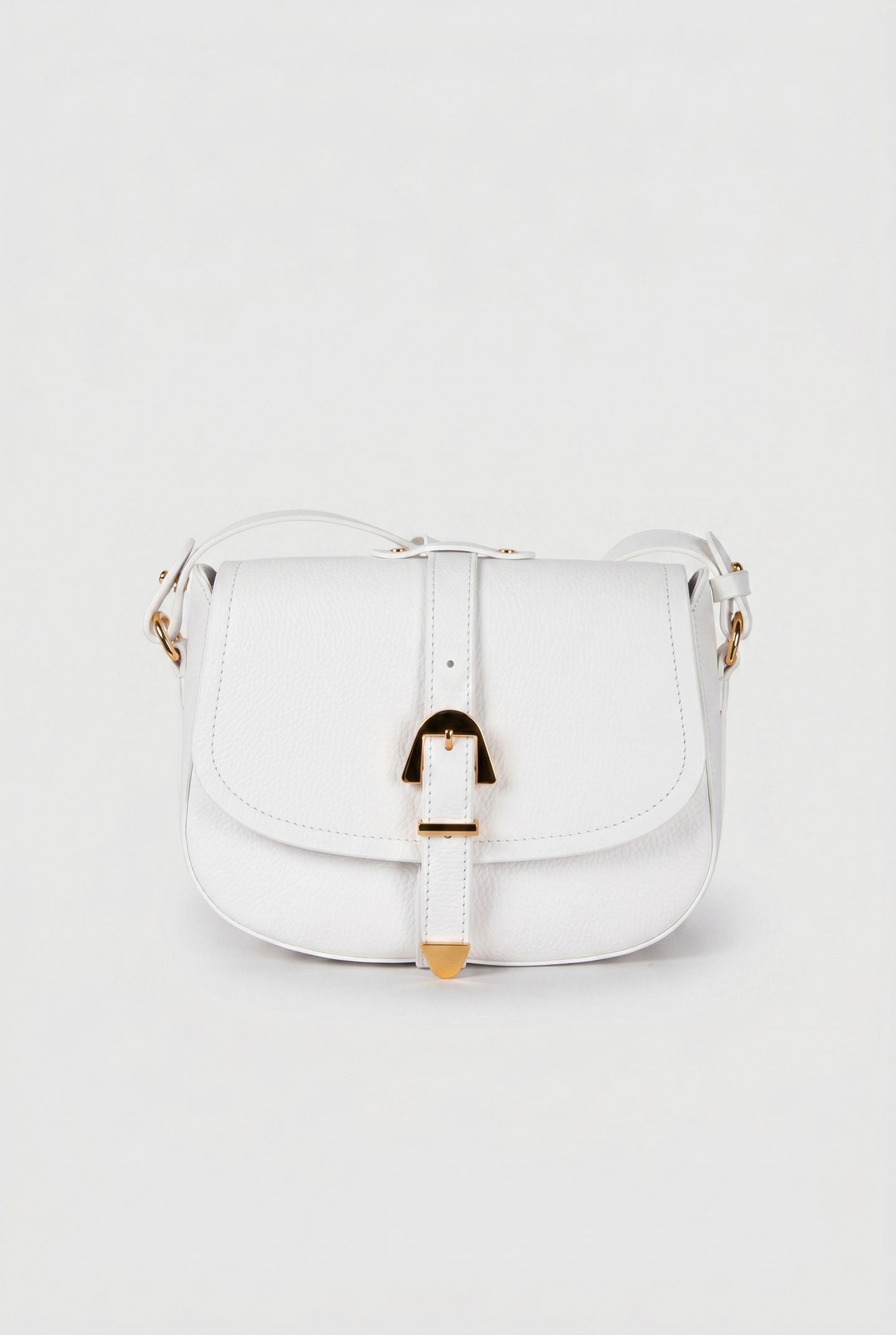 COCCINELLEMAGALU BRILLANT WHITE 2