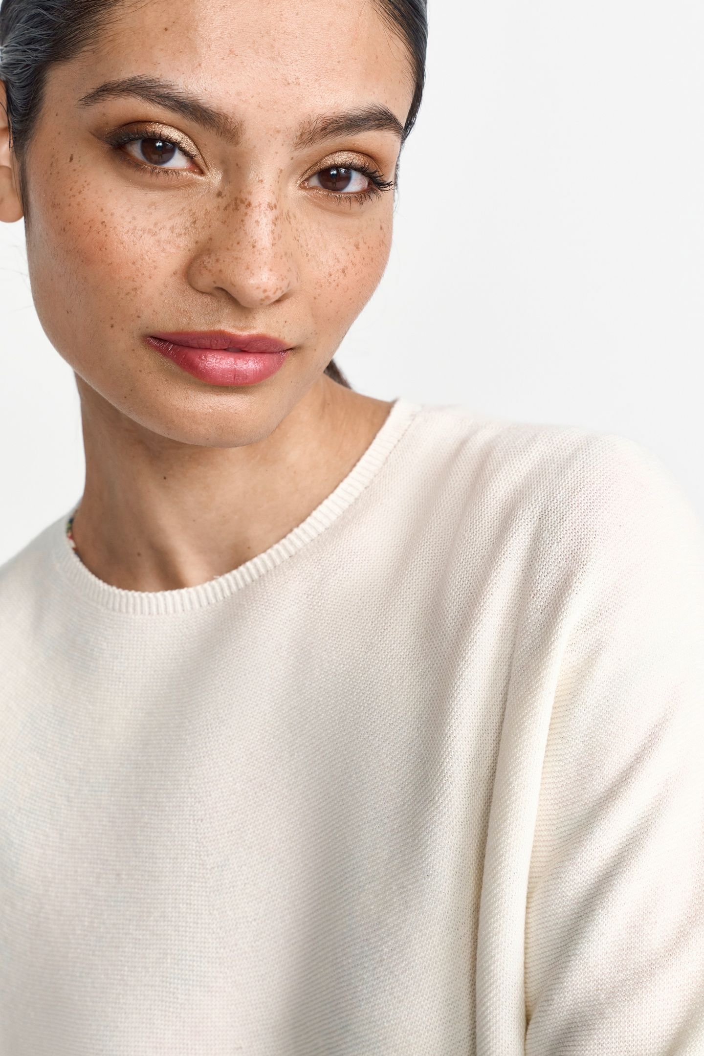 CREW-NECK SEAMLESS PEARL WHITE 5