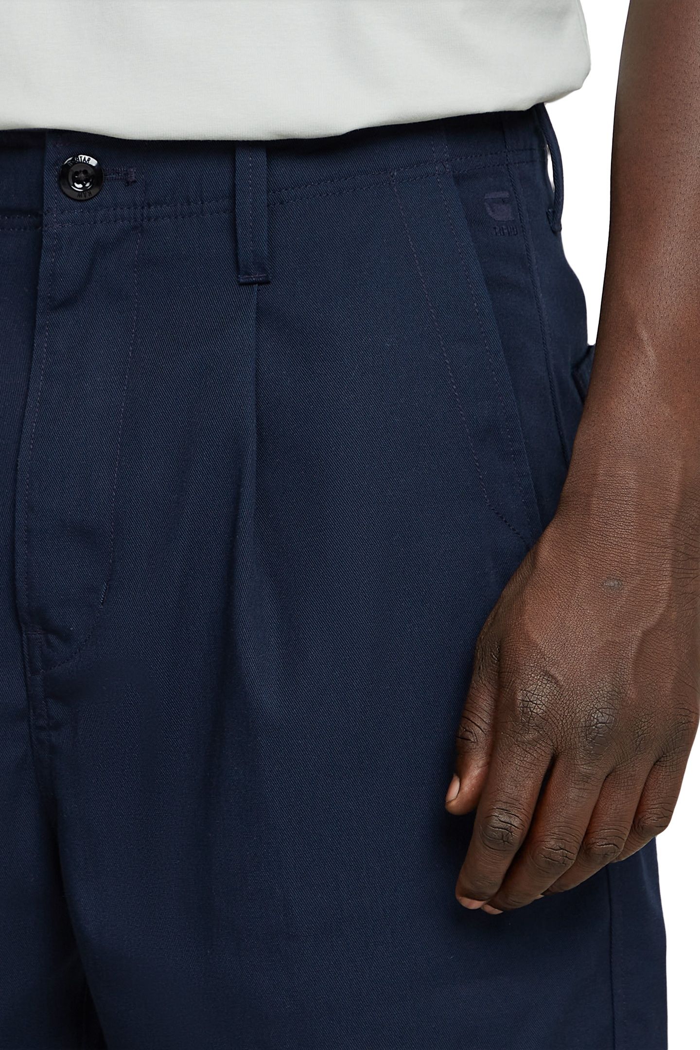 PLEATED CHINO RELAXED TAPERED SALUTE 6