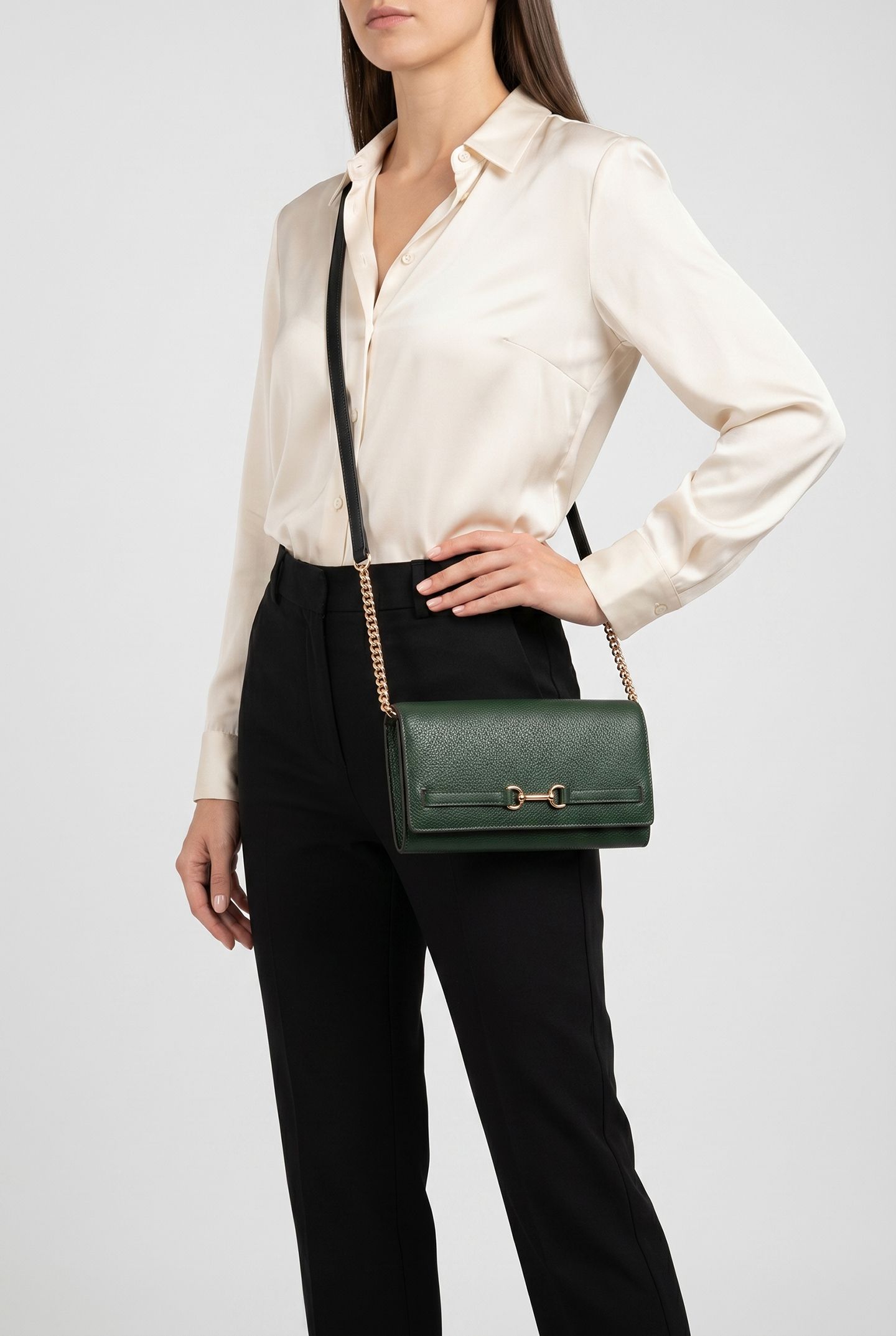 LARGE WALLET ON A CHAIN MOSS 1