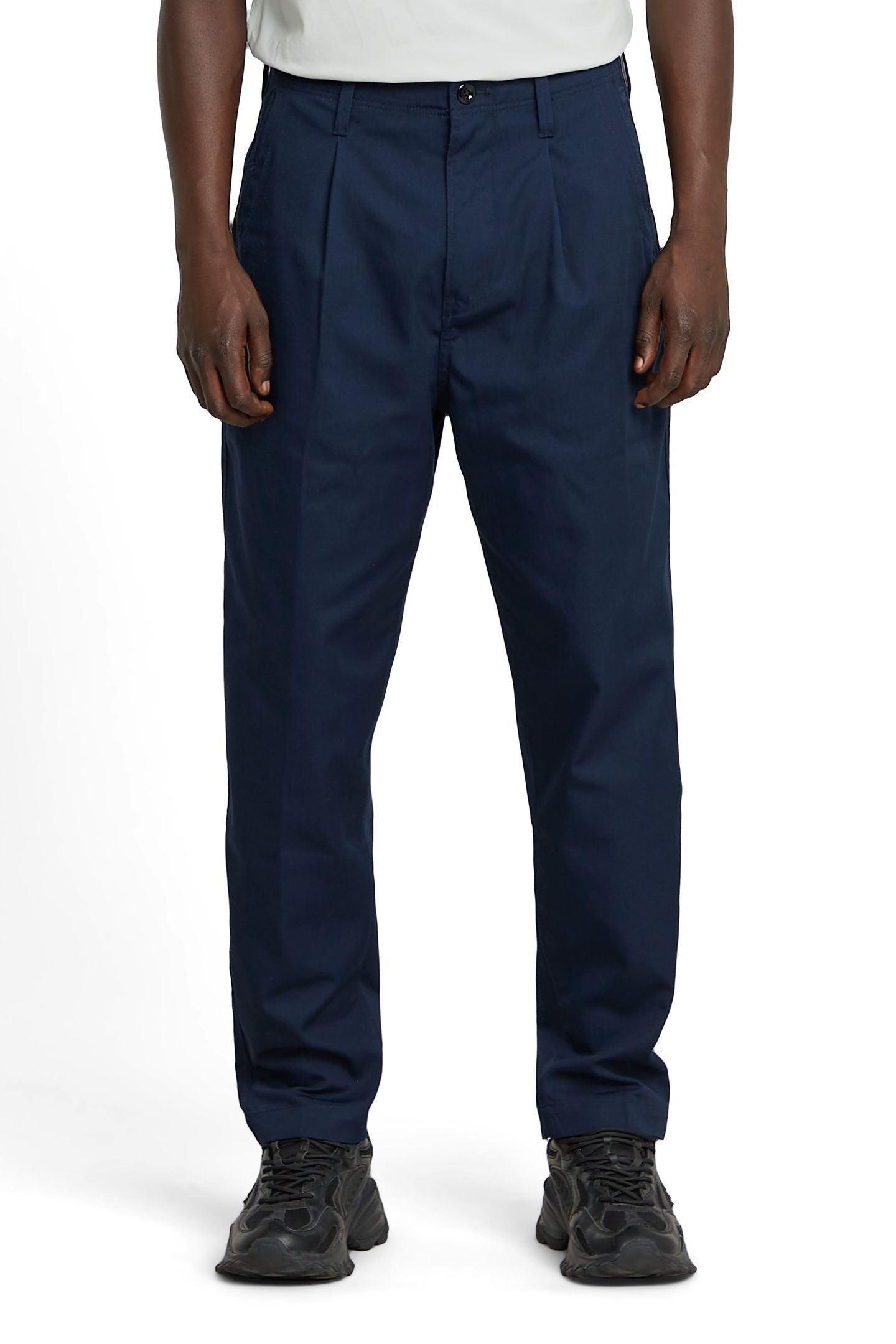 PLEATED CHINO RELAXED TAPERED SALUTE 2