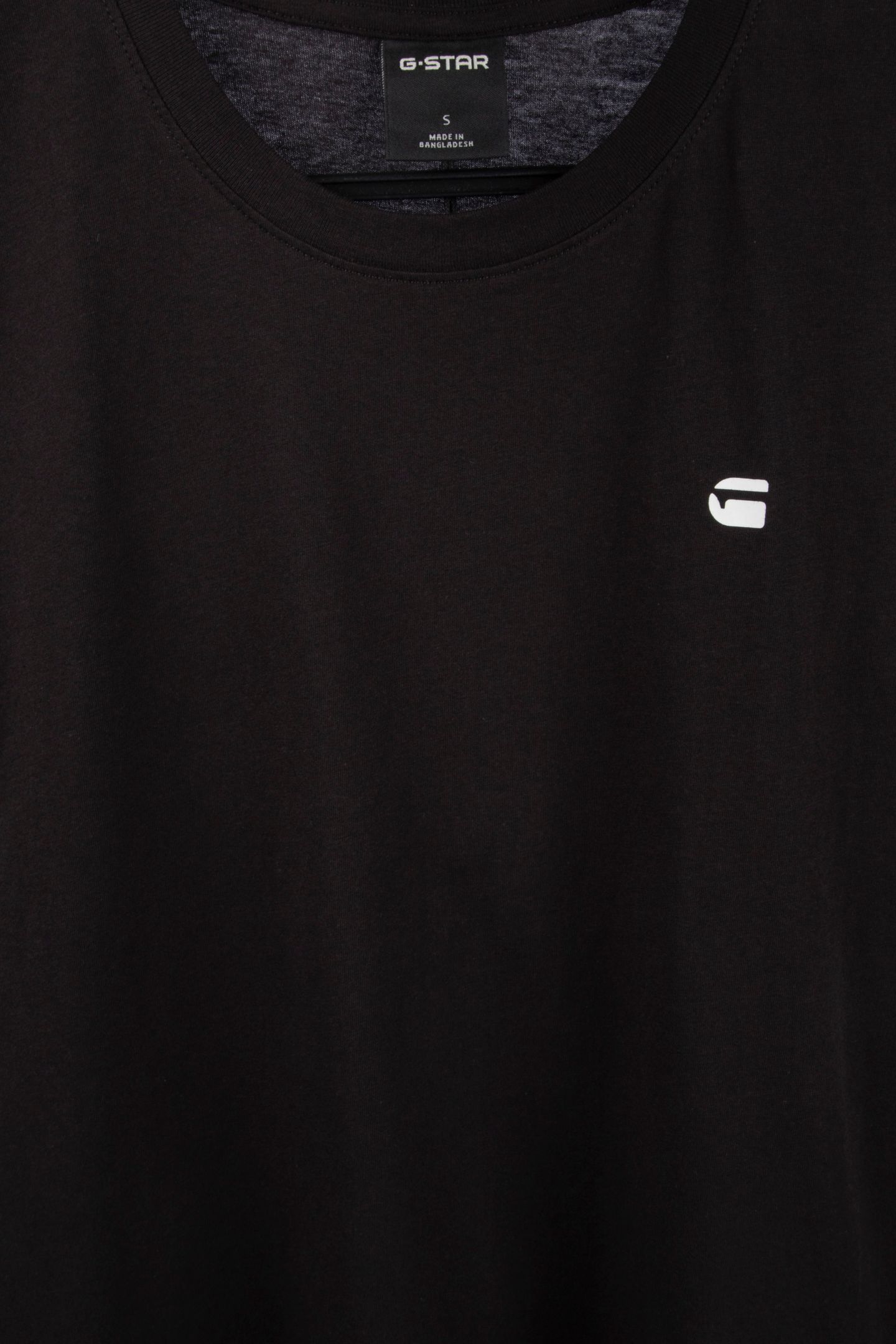 CHEST LOGO SLIM R T S\S DK BLACK 6