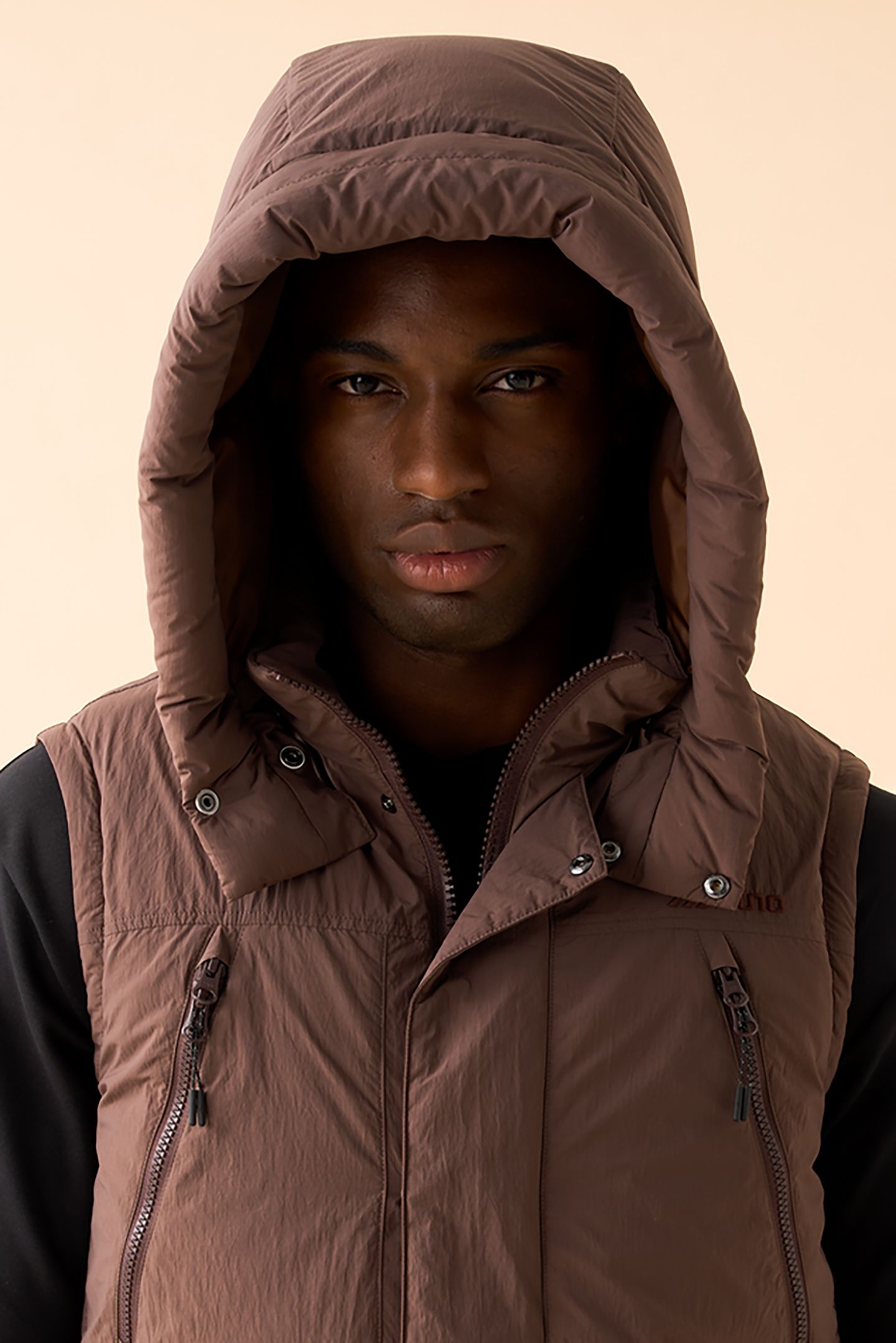 UNISEX SL BT DOWN VEST CHICORY COFFEE 5