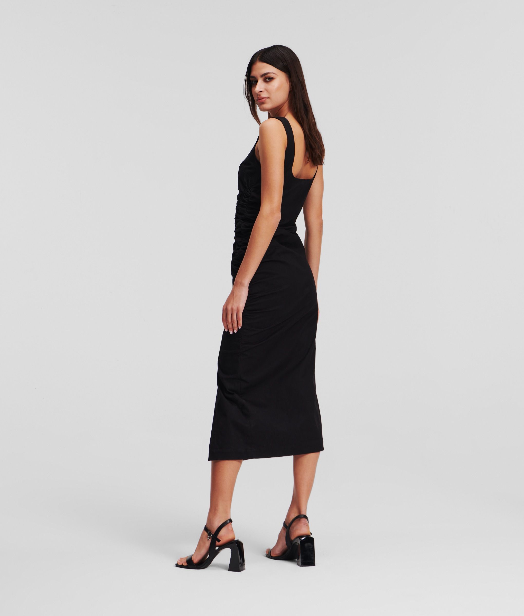 GATHERED STRETCH DRESS BLACK 4