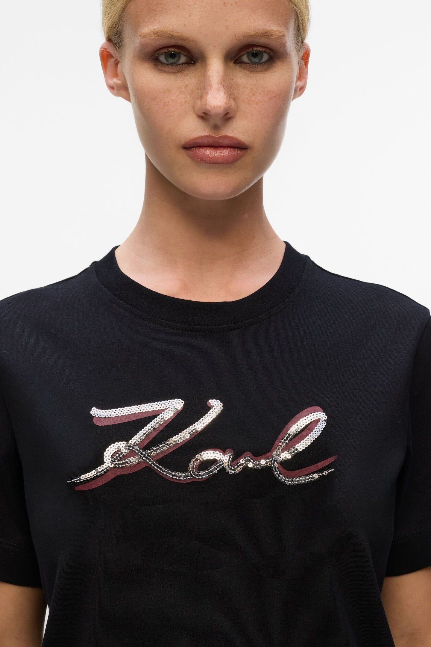 SIGNATURE SEQUINS T-SHIRT BLACK 5