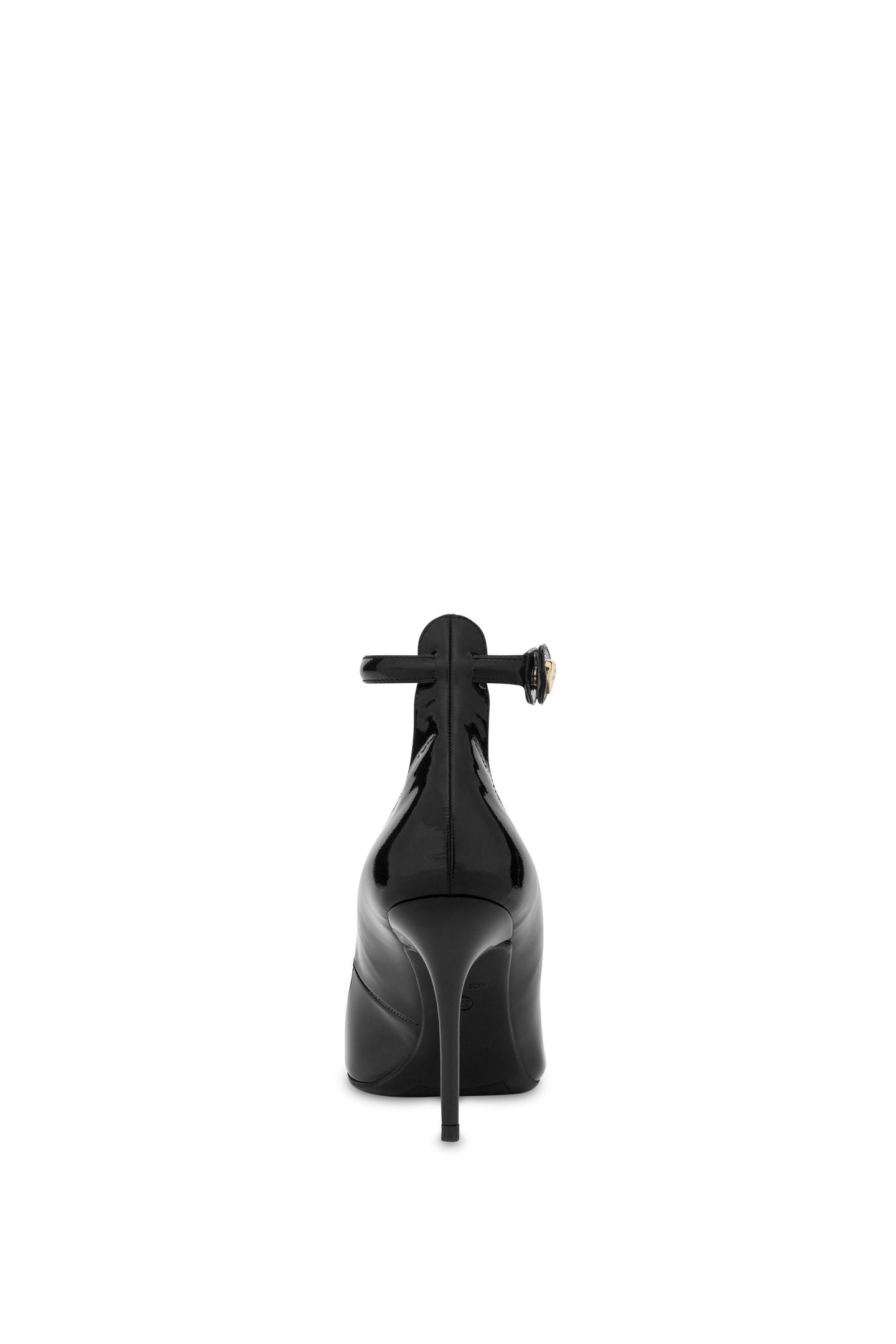 HEART BUTTON PATENT LEATHER PUMPS BLACK 2