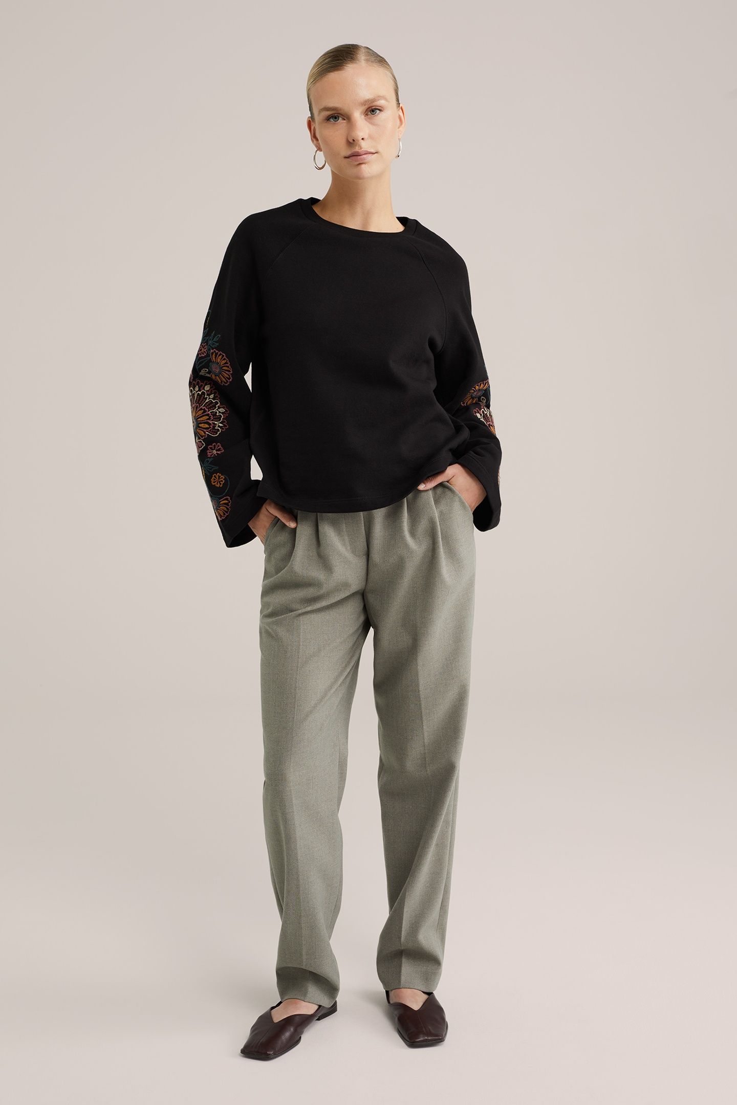 SWEATER BLACK 3