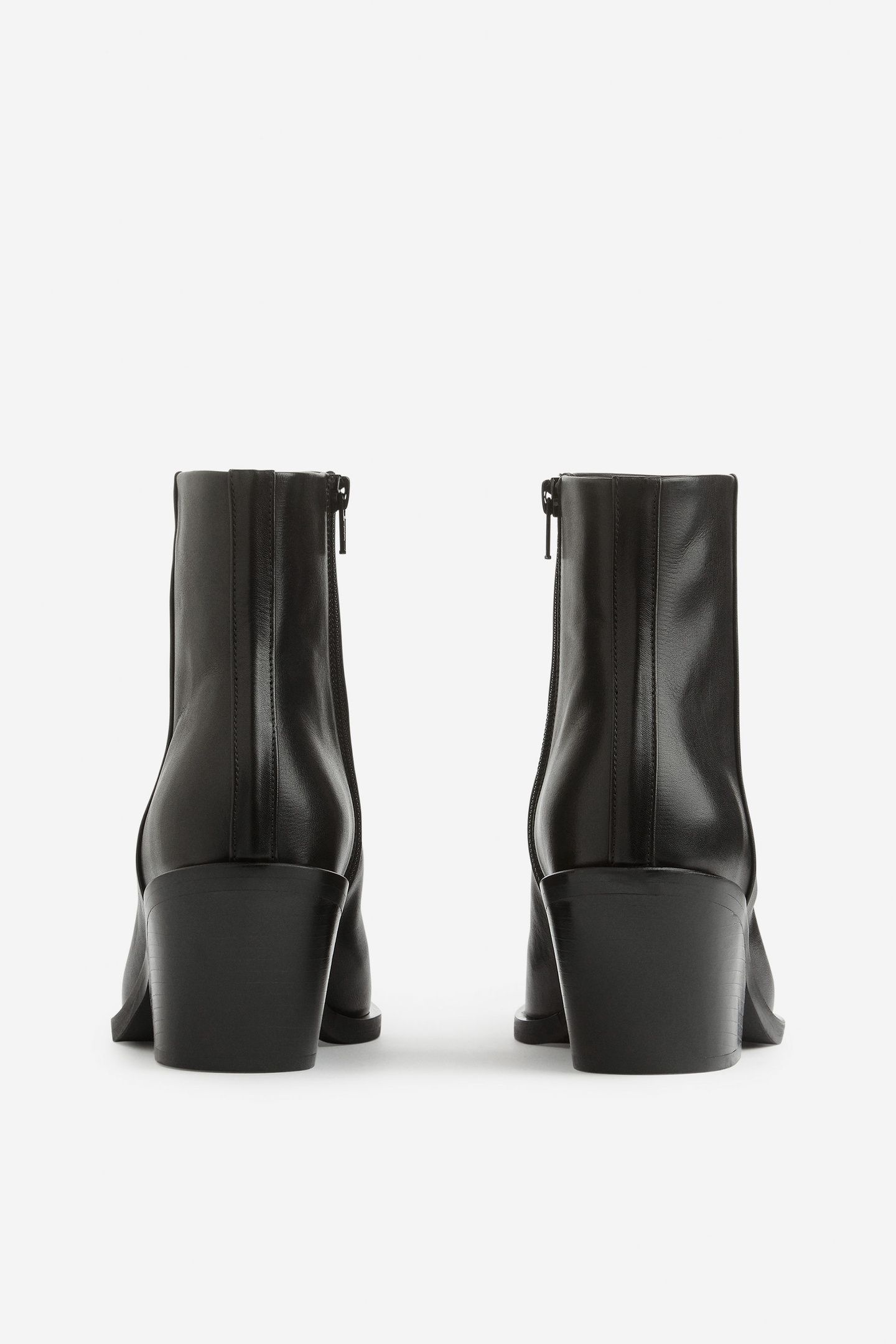 LEIA FRYE ANKLE BOOT BLACK 4