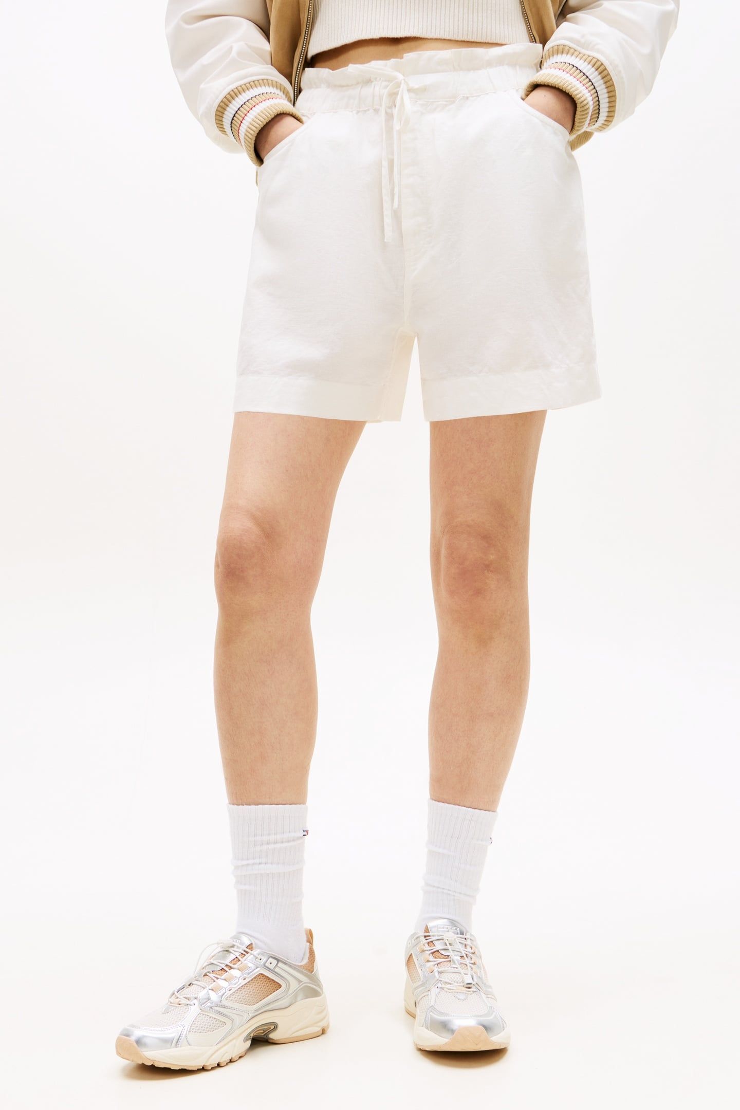 TJW ESSENTIAL LINEN SHORTS ECRU 1