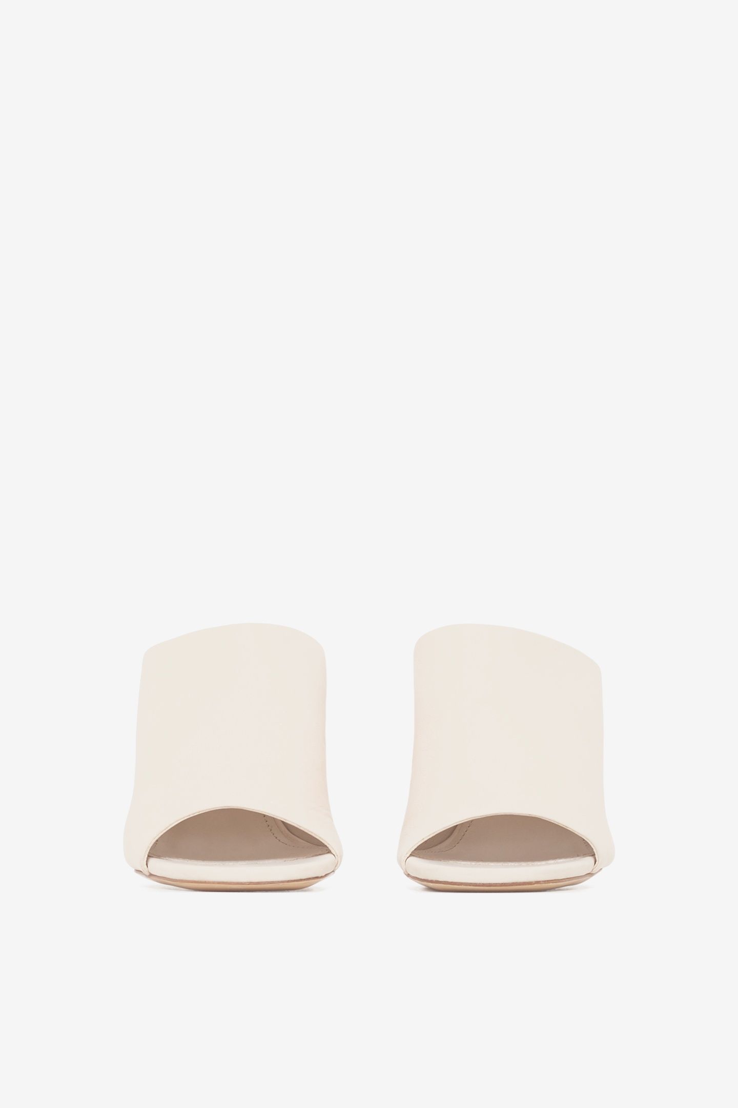 RONI SANDALS SAND 4