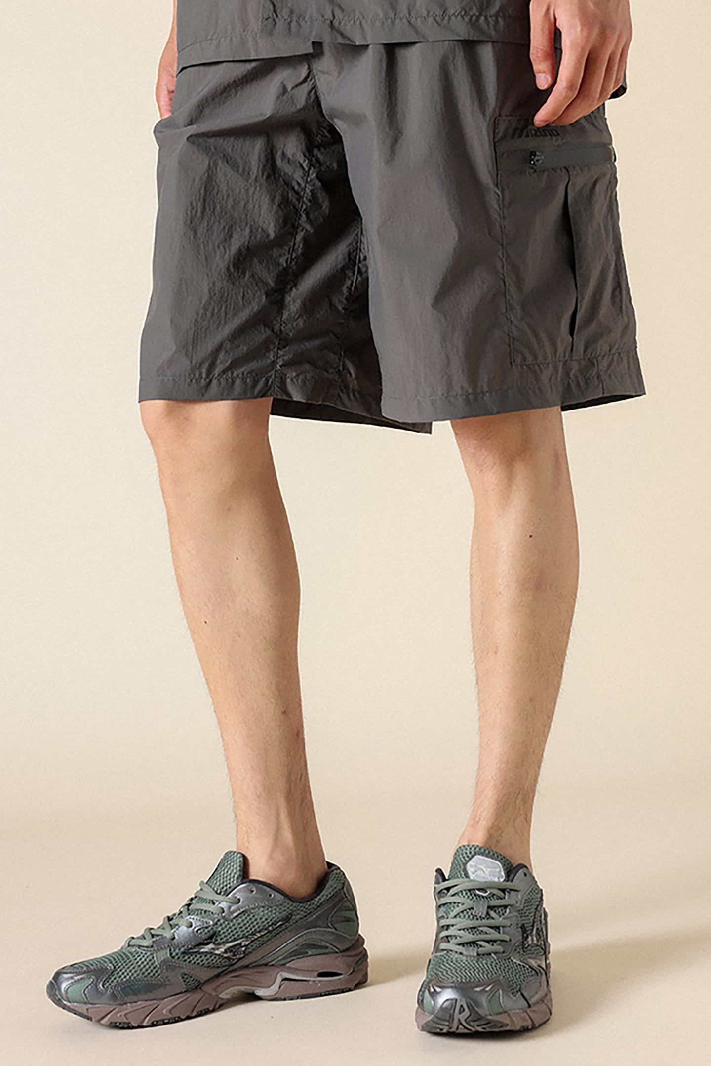 UNISEX SL WR CARGO SHORTS ASH BLACK 1
