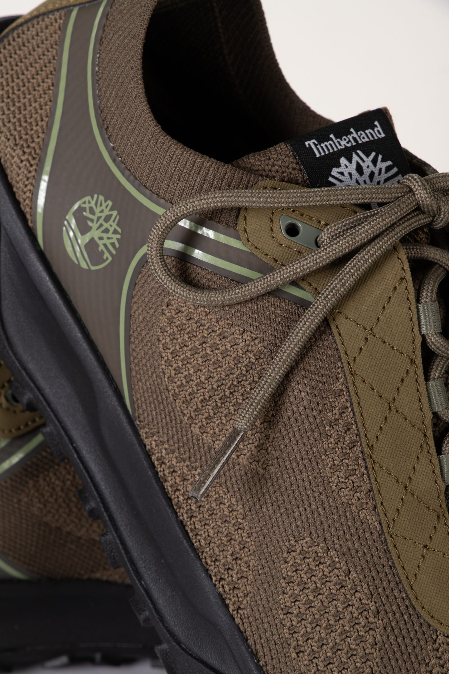 LOW LACE UP SNEAKER OLIVE 5