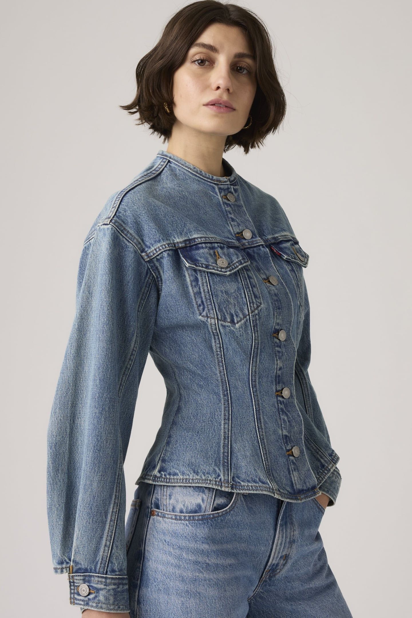 SCULPTED TRUCKER JACKET 1