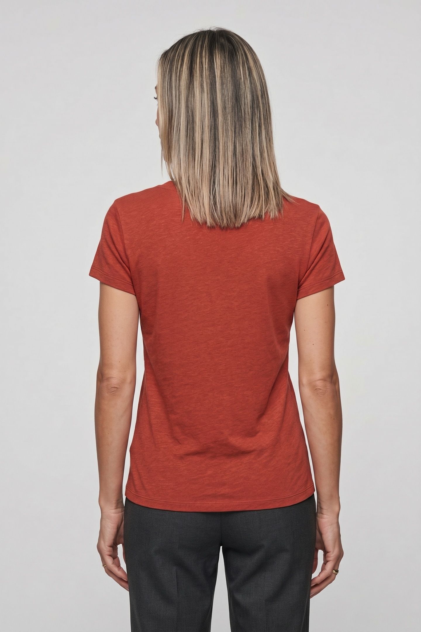 LINEN BLEND V-NECK T-SHIRT CINNABAR 2
