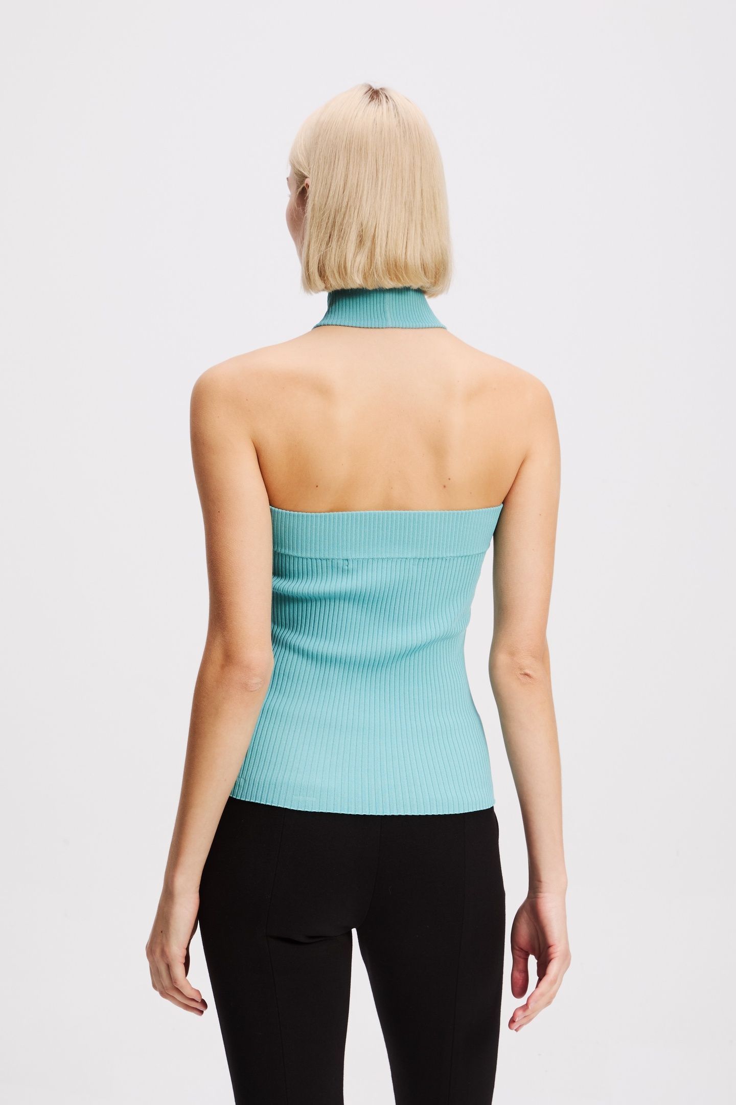 HALTERNECK KNIT TANK STILL WATER 3
