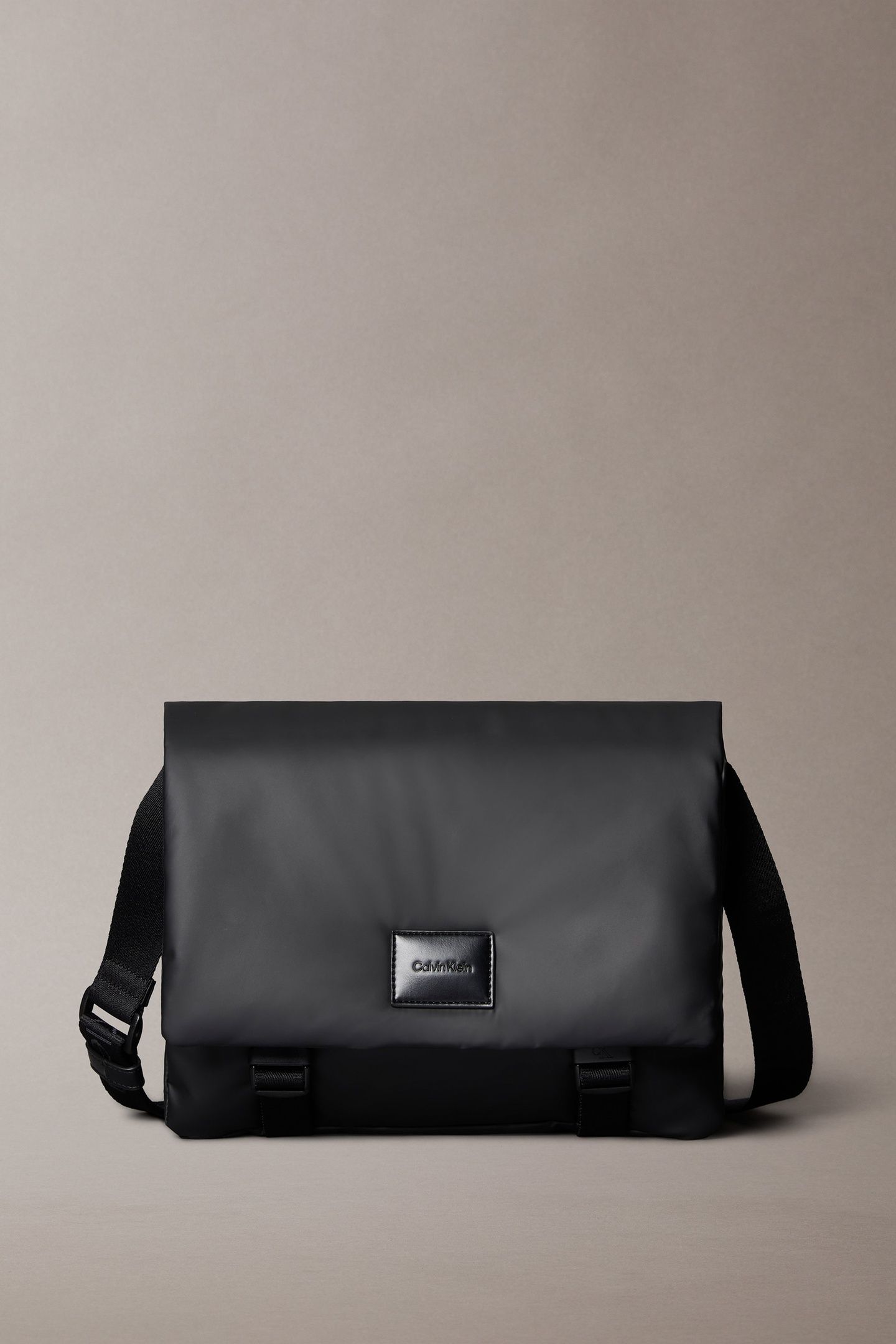 PUFFER UTILITY MESSENGER BAG BLACK 2