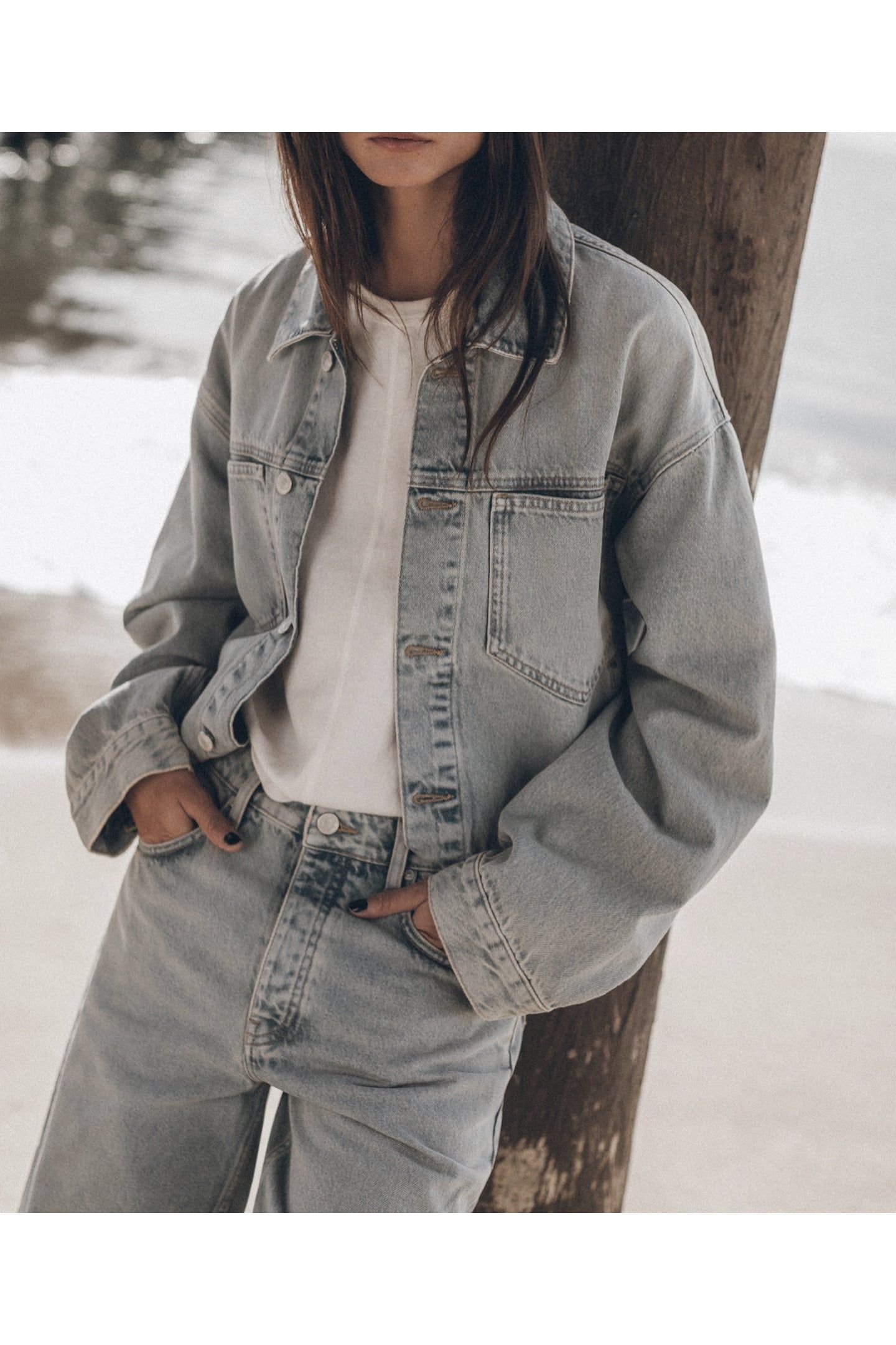 THE BLUE LOOSE DENIM JACKET 1