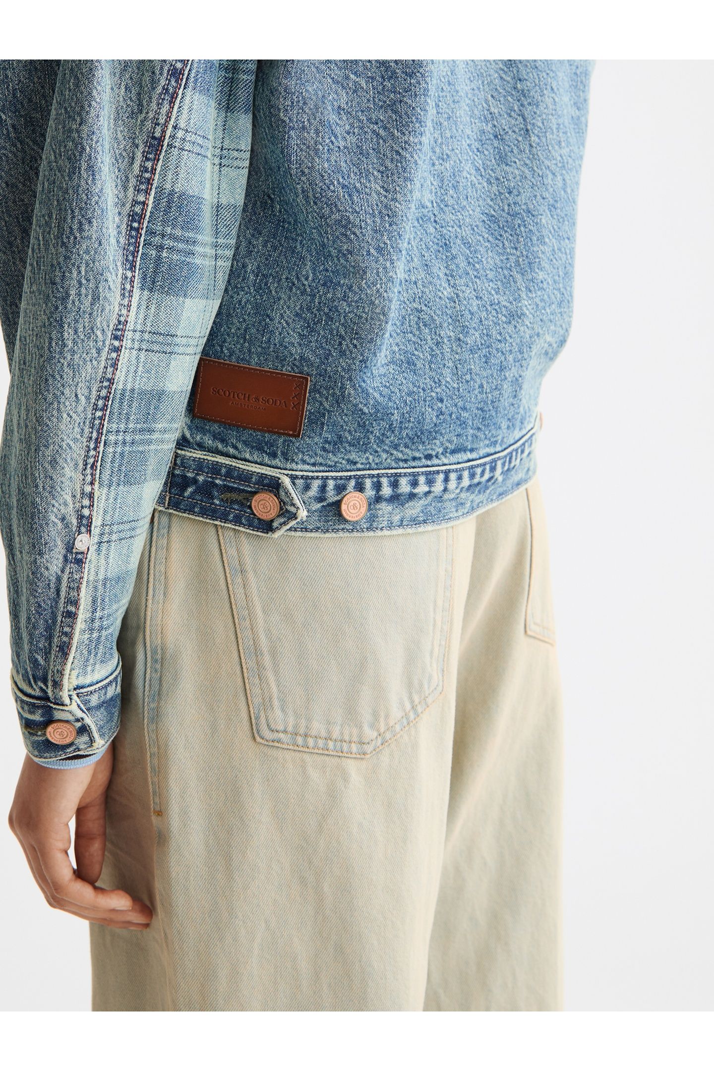 CUSTOMISED DENIM JACKET IN MIXED FABRIC - OUTDOOR BLUE OUTDO 6