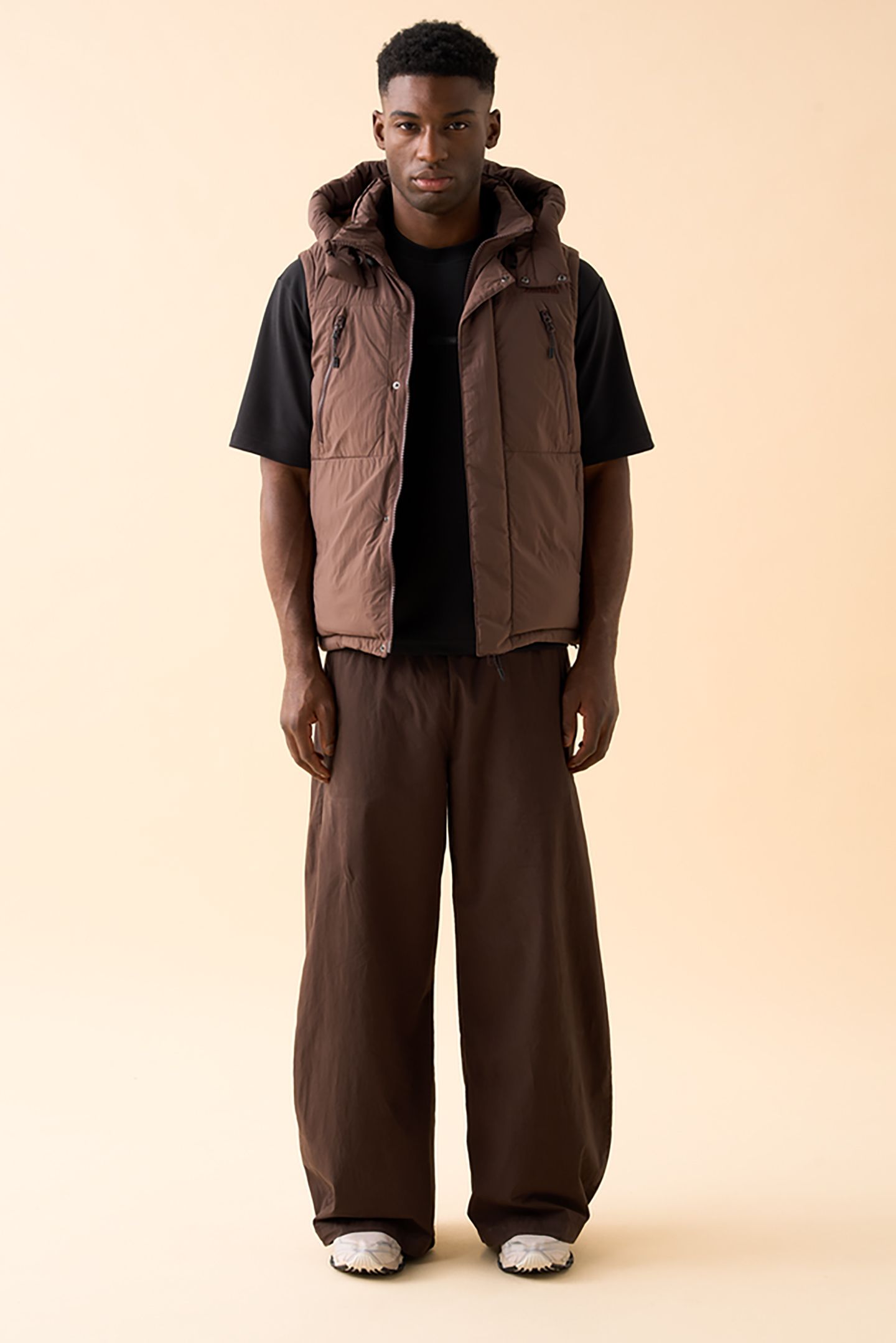 UNISEX SL BT DOWN VEST CHICORY COFFEE 3