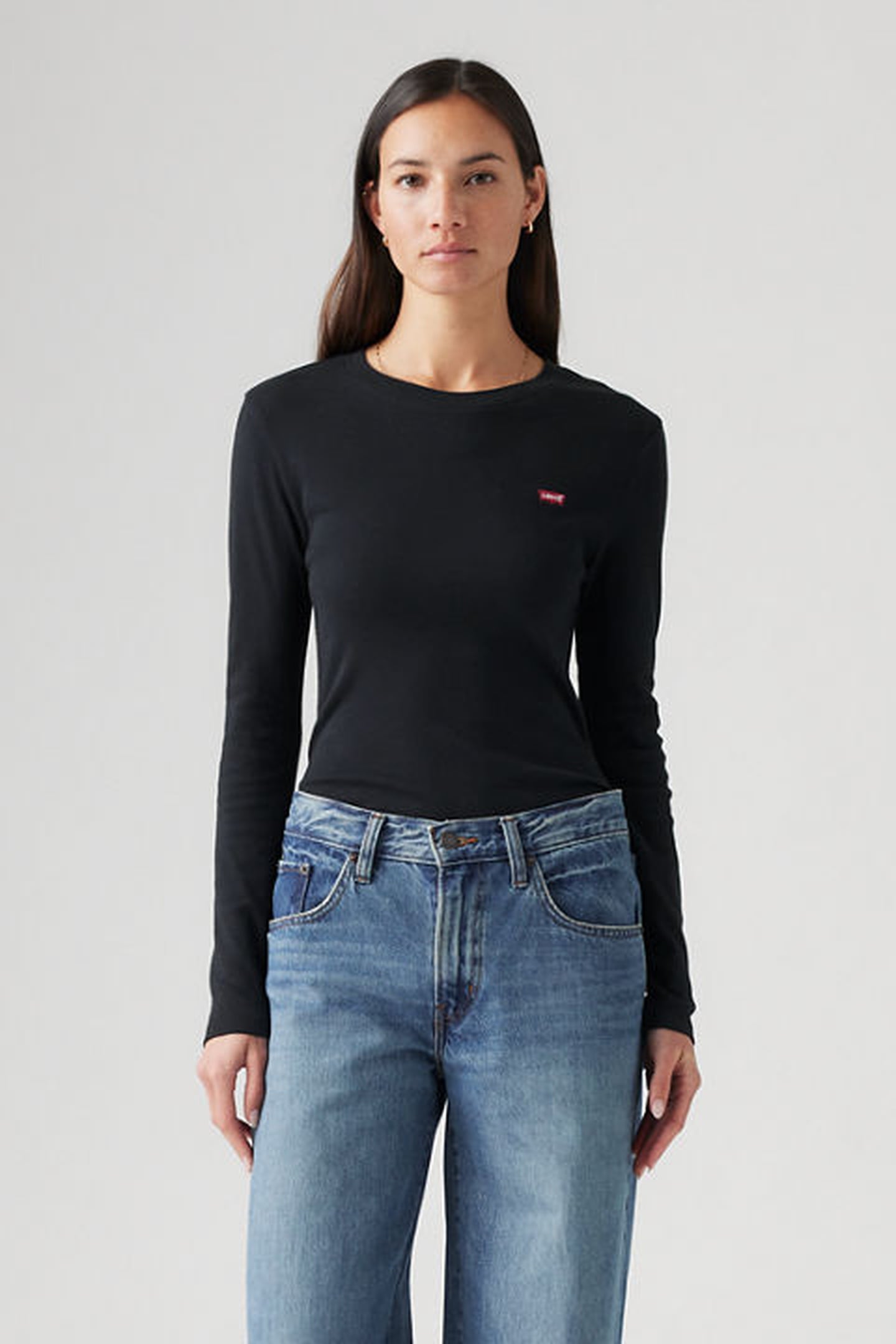 ESSENTIAL HOUSEMARK LONG-SLEEVE TEE 1