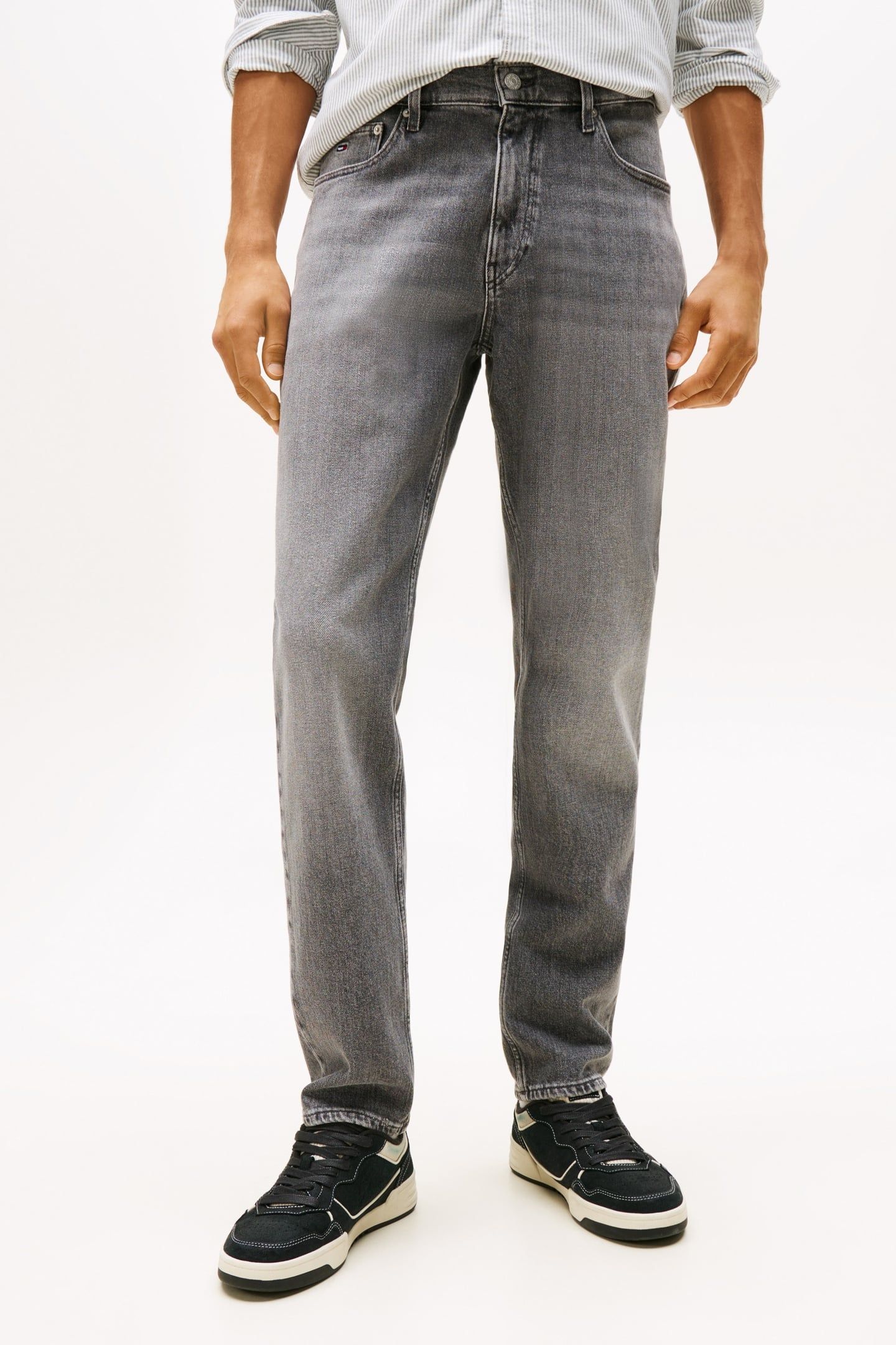 RYAN SLIM STRAIGHT JEANS DENIM GREY 1