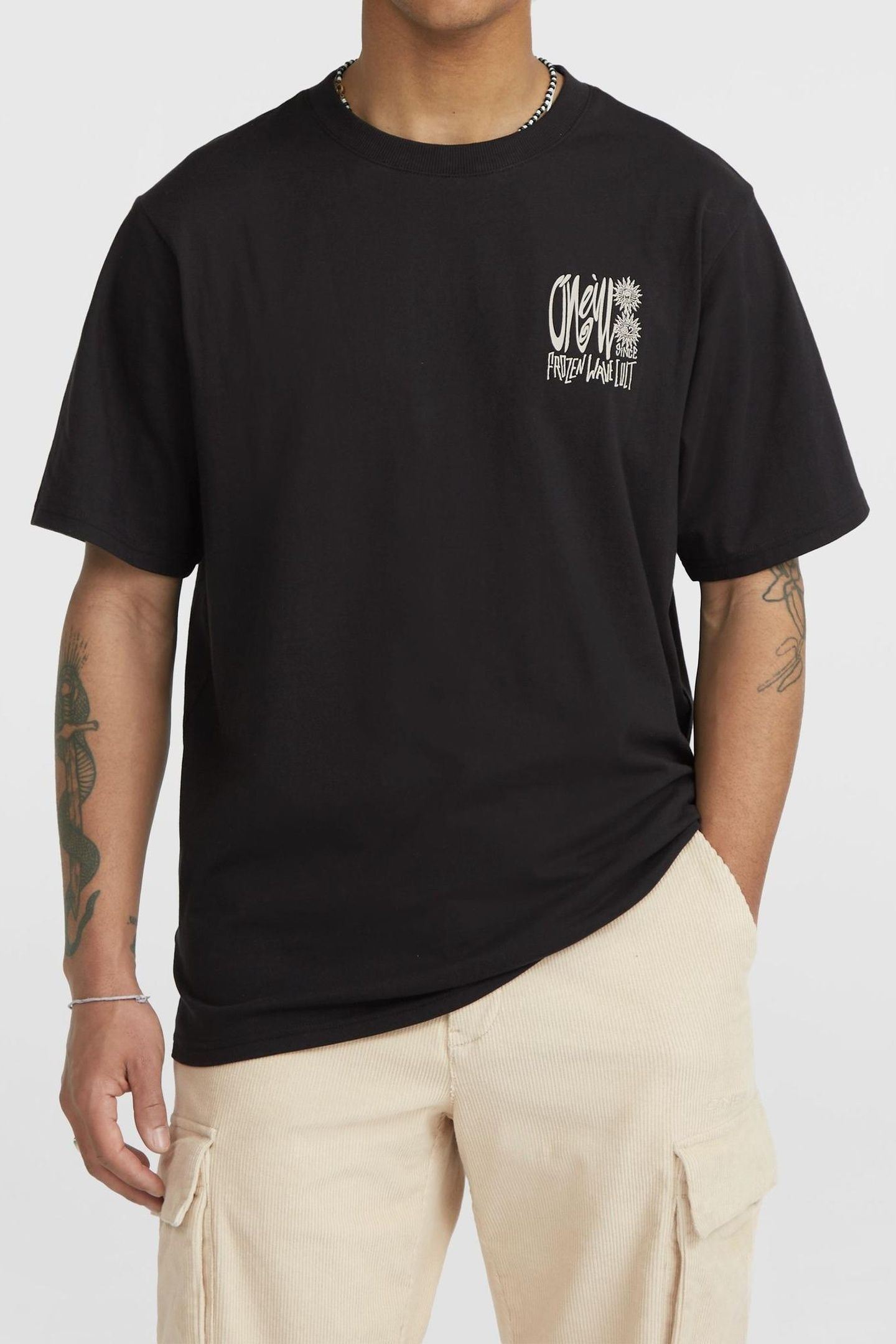 SURF HEROES GRAPHIC T-SHIRT BLACK OUT 2