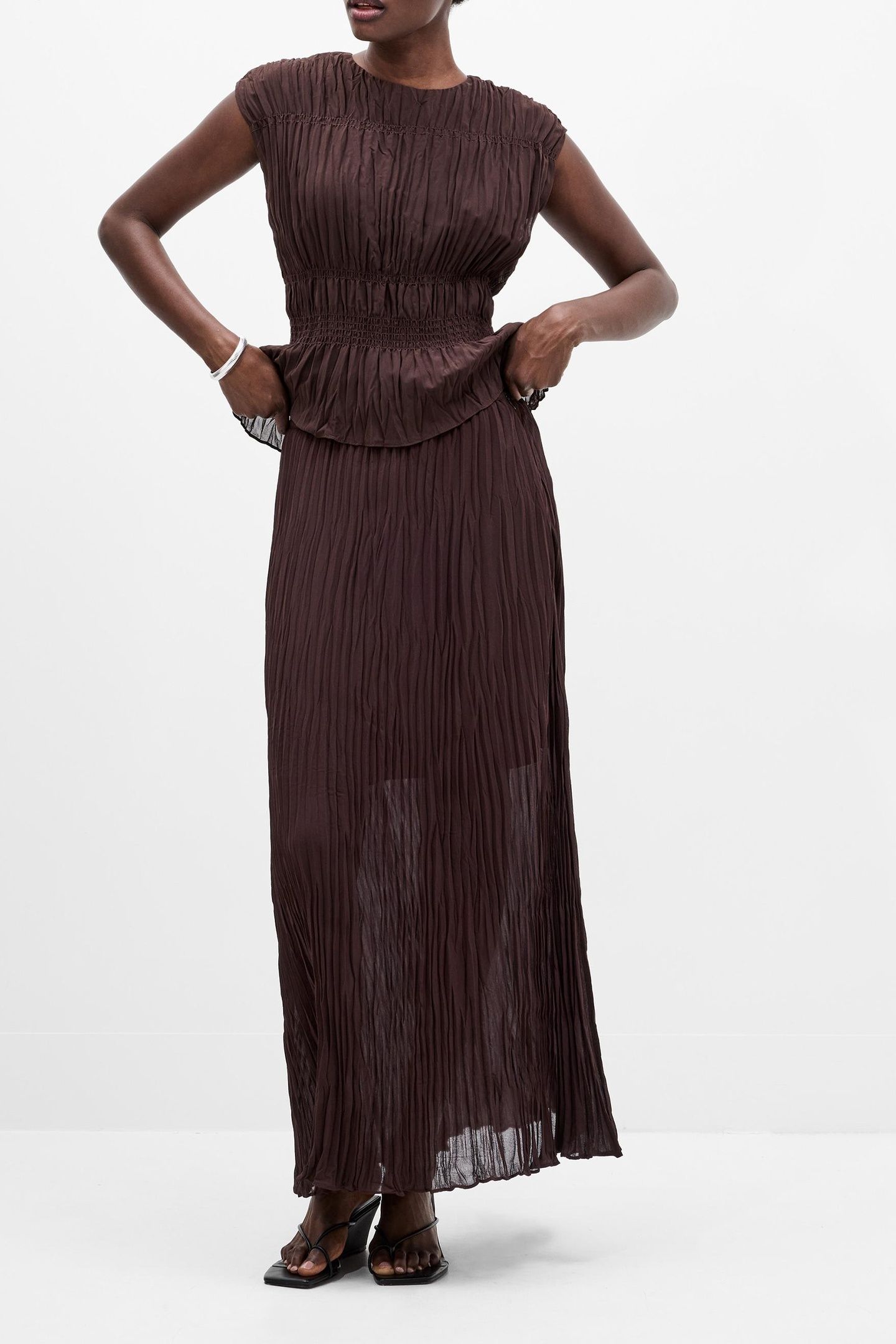SAYLOR PLEATED OVERLAY SKIRT BITTER CHOCOLATE 1