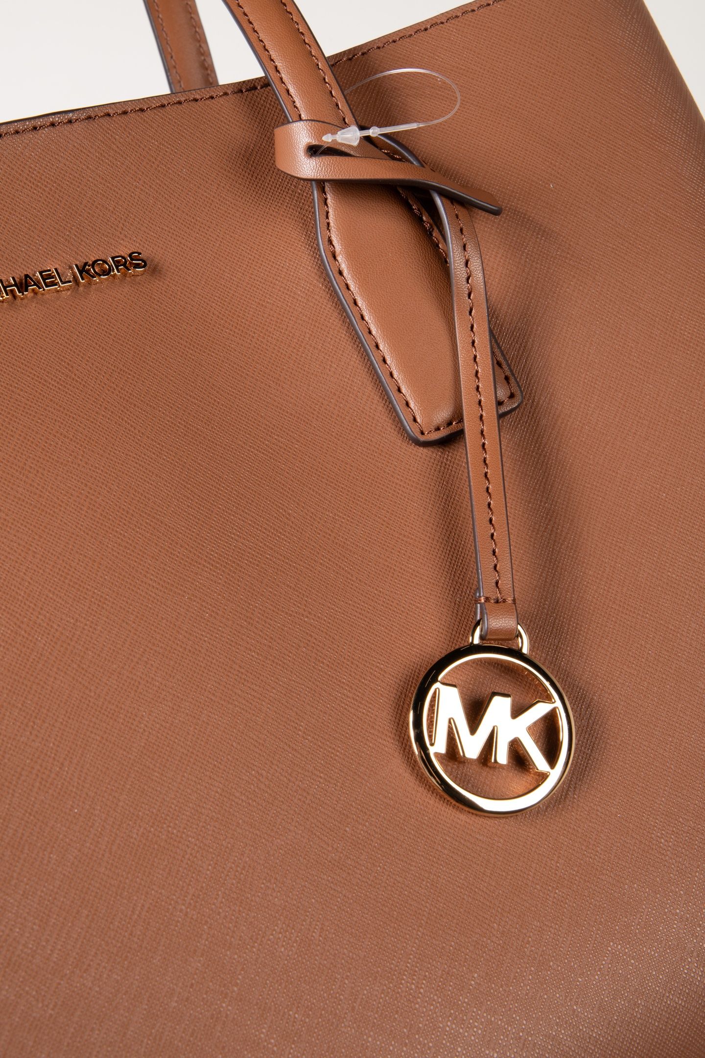 MEDIUM LEATHER TOTE BAG LUGGAGE 4