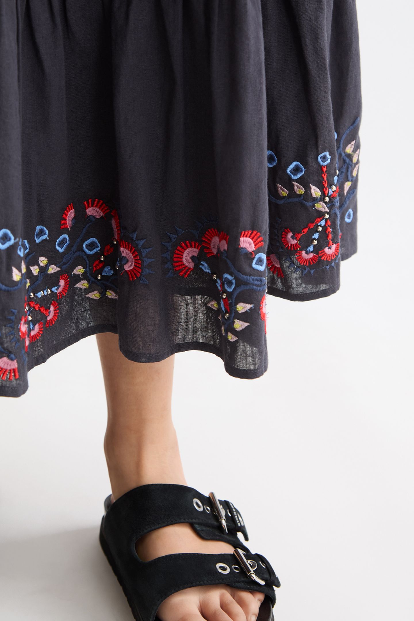 EMBROIDERED MAXI SKIRT CHARCOAL ART 6