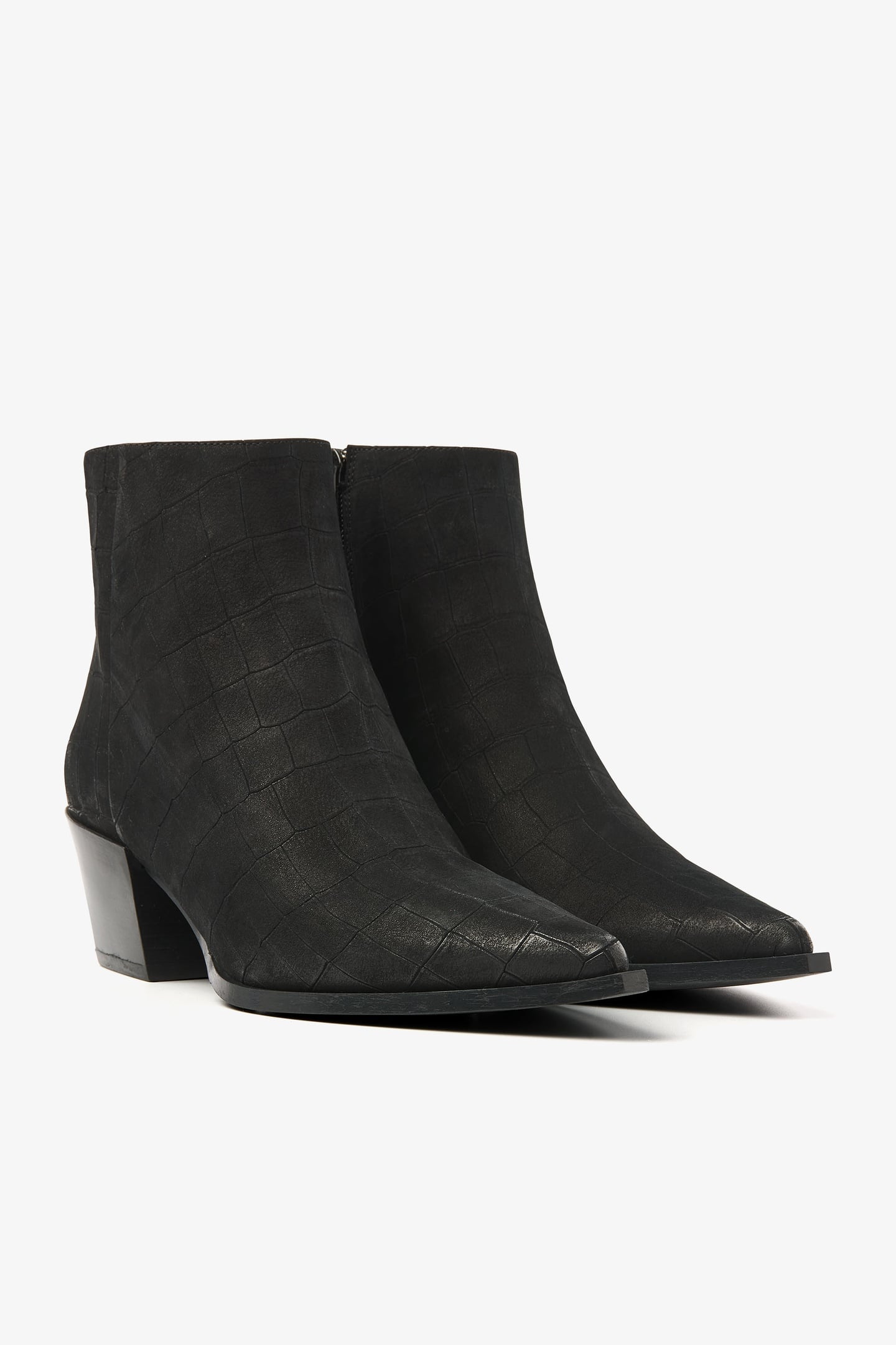 KATE MALINA BLACK 3