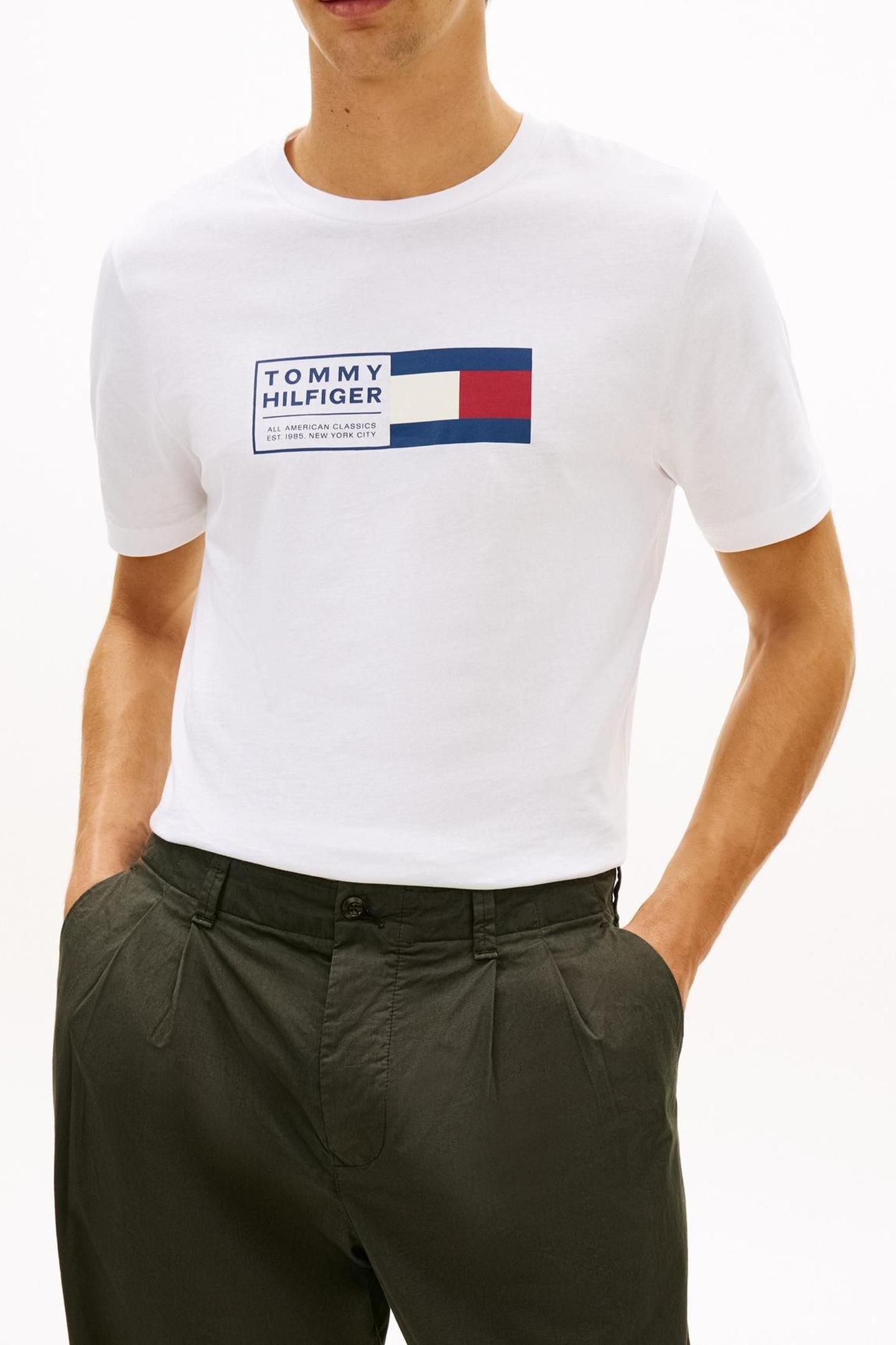 BRAND LOVE TEXT BOX T-SHIRT WHITE 2