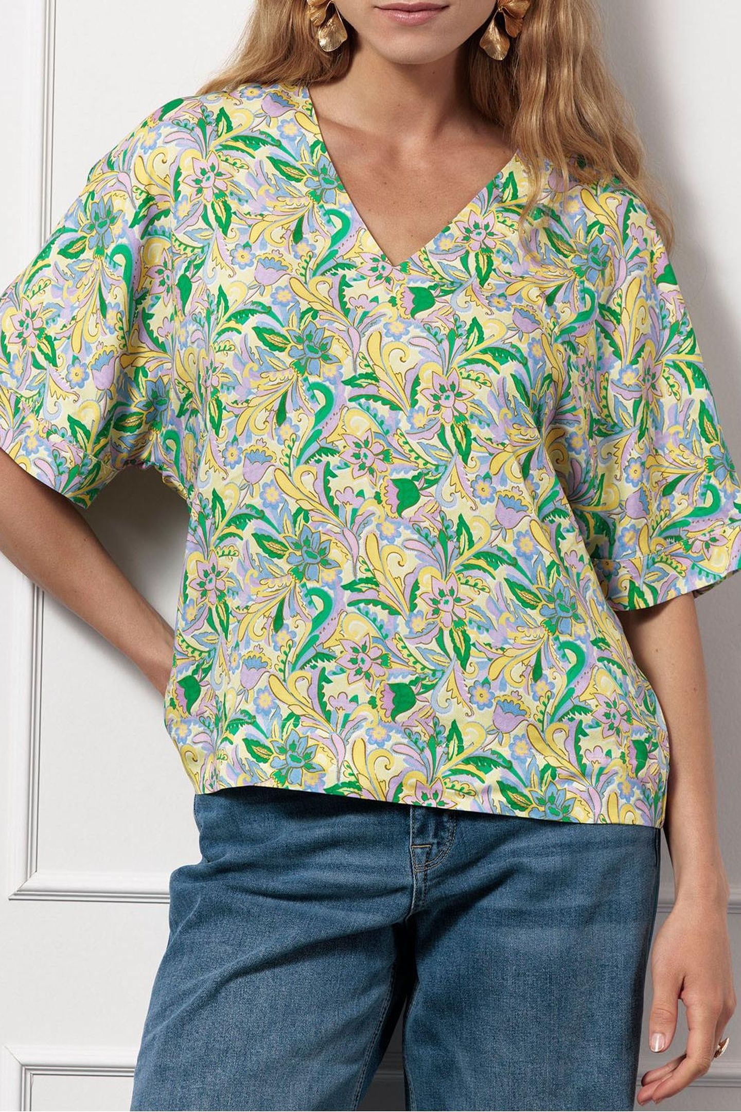 PATTY PASTEL V NECK TOP MULTI COLOR 1