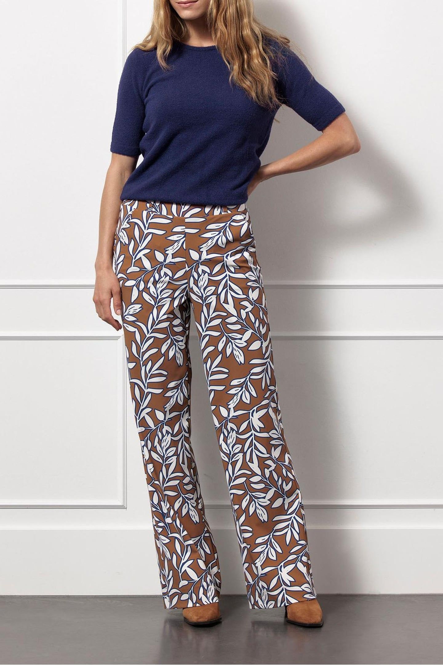 MARILON LEAVES TROUSERS CARAMEL/INK BLUE 3