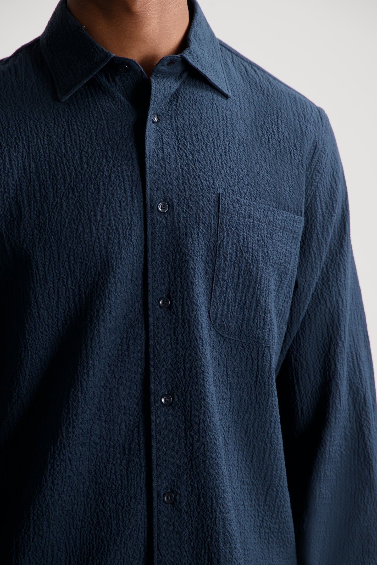 DS_CHEVI SHIRT DK. NAVY 5