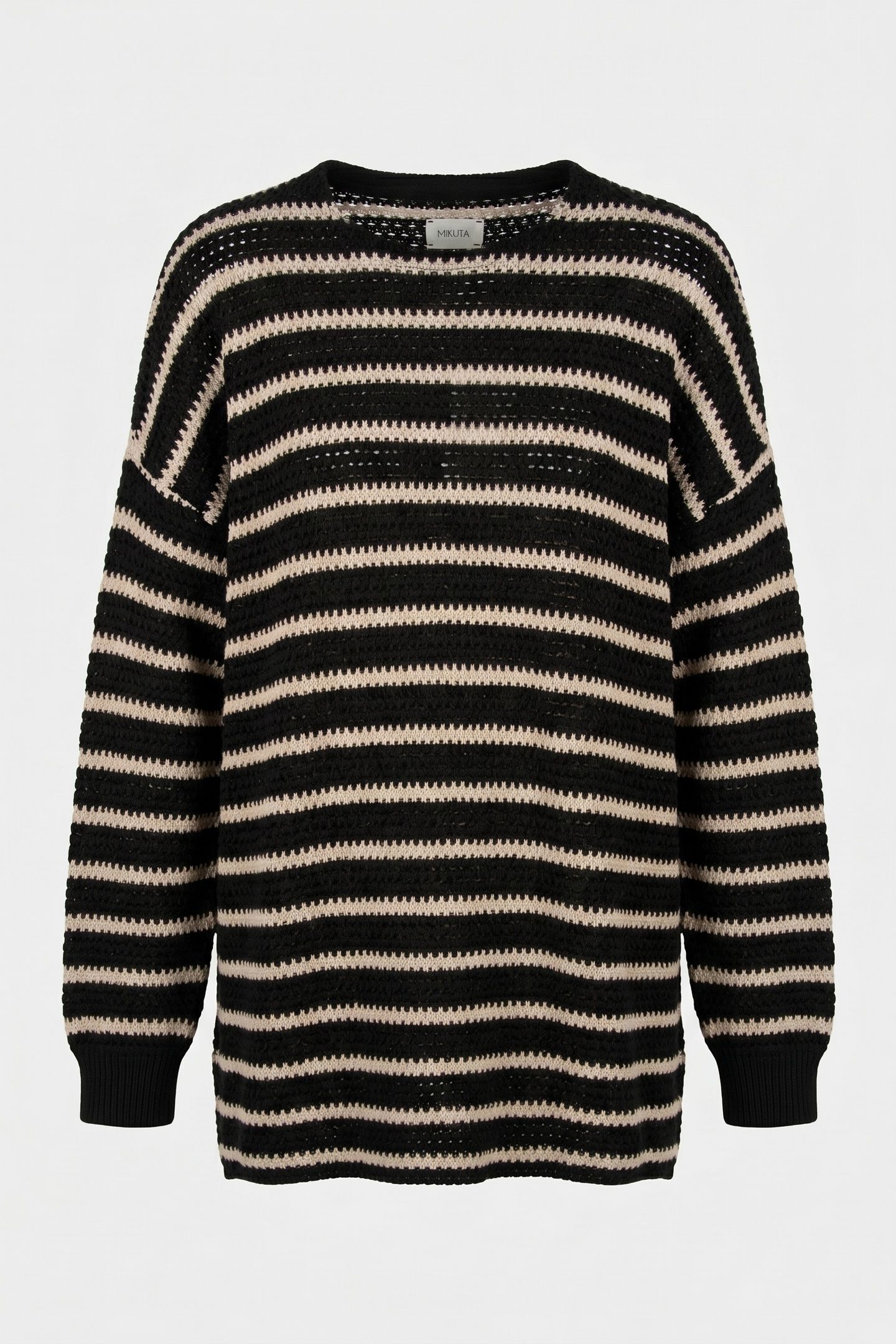 THE STRIPED LONG KNITTED SWEATER 4