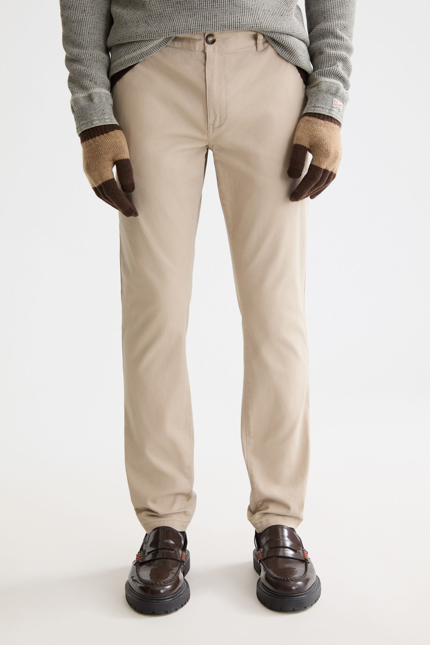 MOTT - WASHED COTTON BLEND CHINO PLAZA TAUPE 1