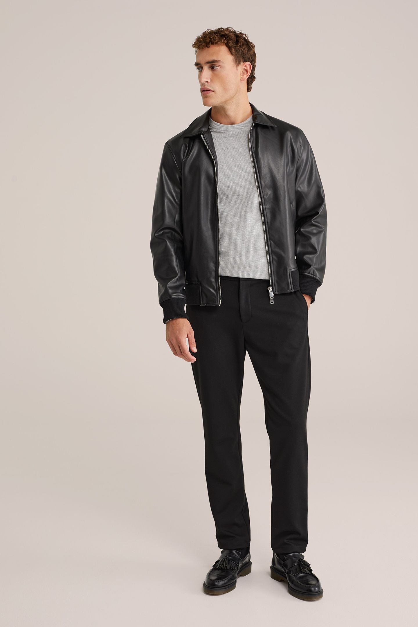 CHINO BLACK 3