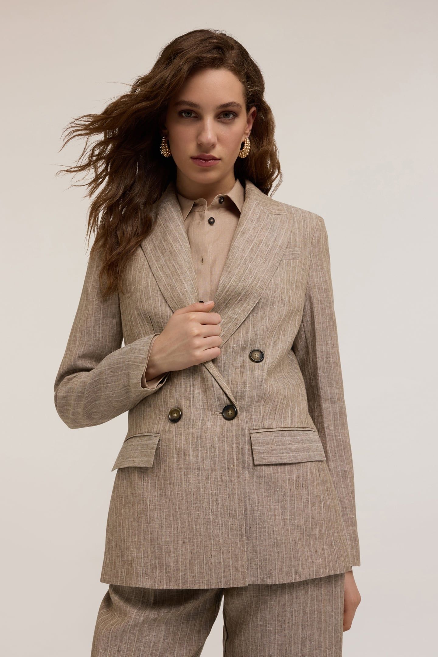 LINEN PINSTRIPED DOUBLE-BREASTED BLAZER BEIGE 1