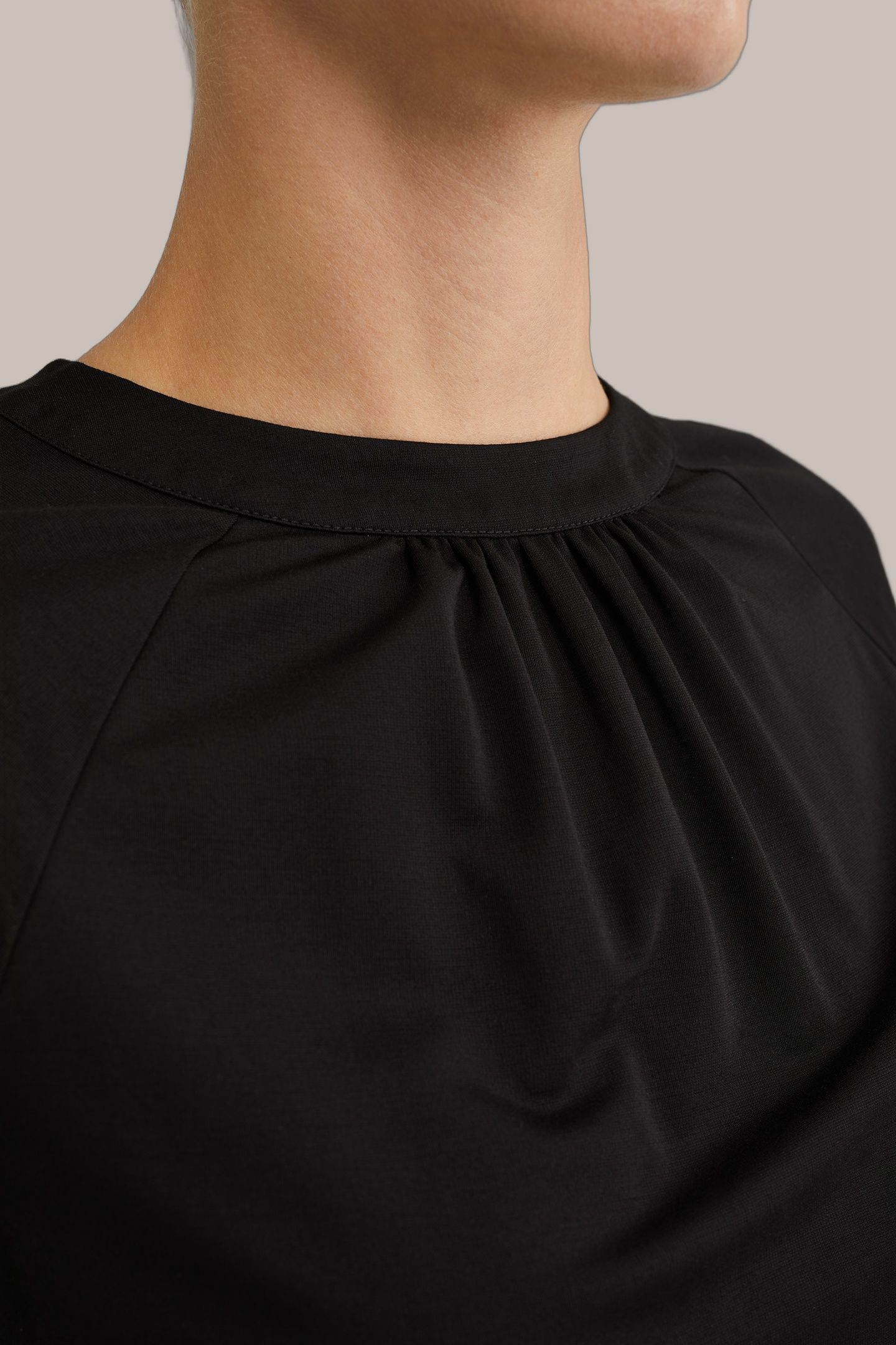 T-SHIRT BLACK 5