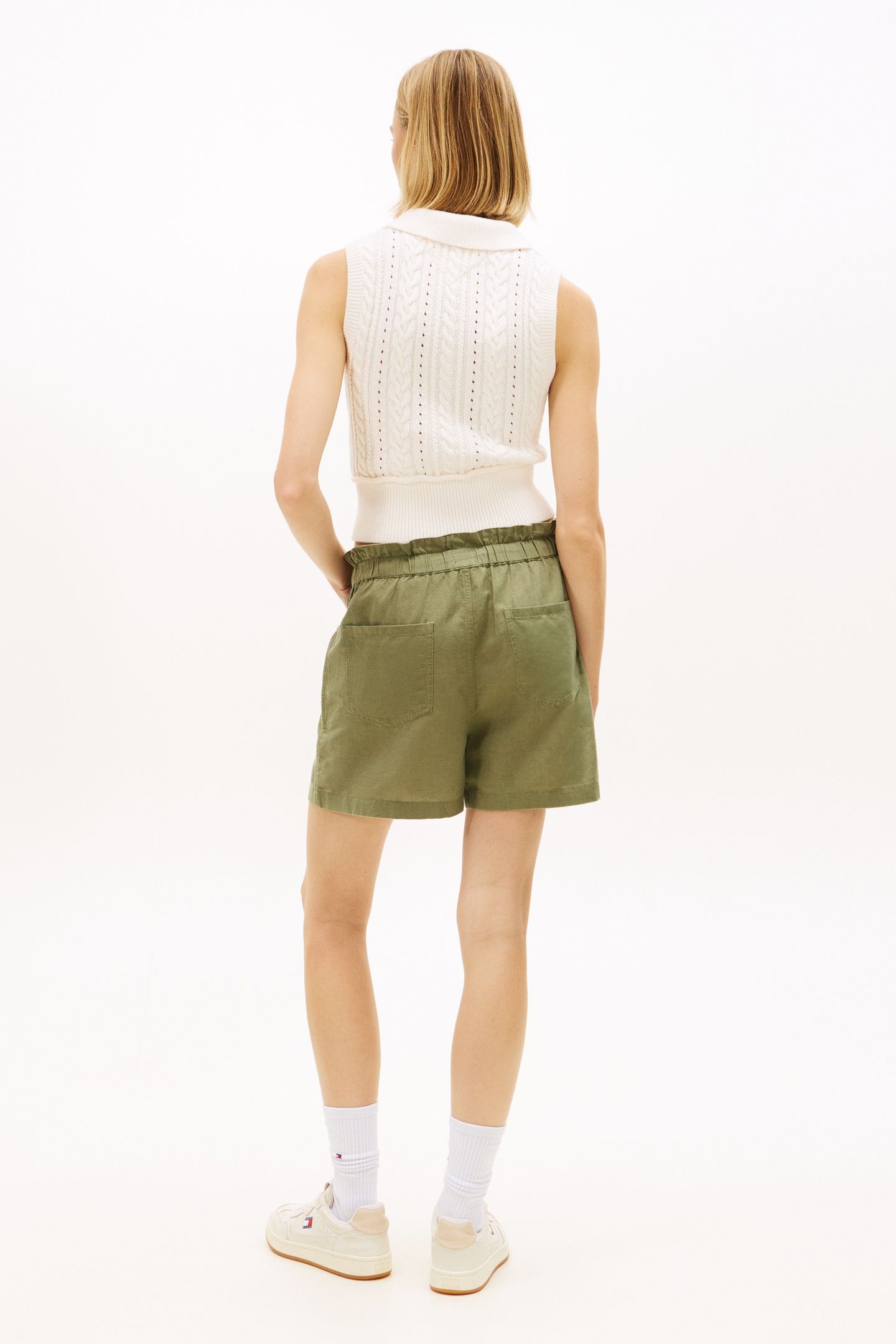 TJW ESSENTIAL LINEN SHORTS BAY LEAF 3