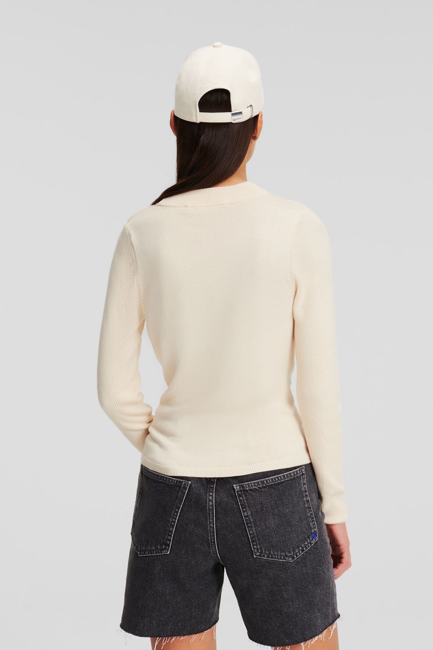 LONGSLEEVE MOCK NECK SWEATER WHITECAP GRAY 2