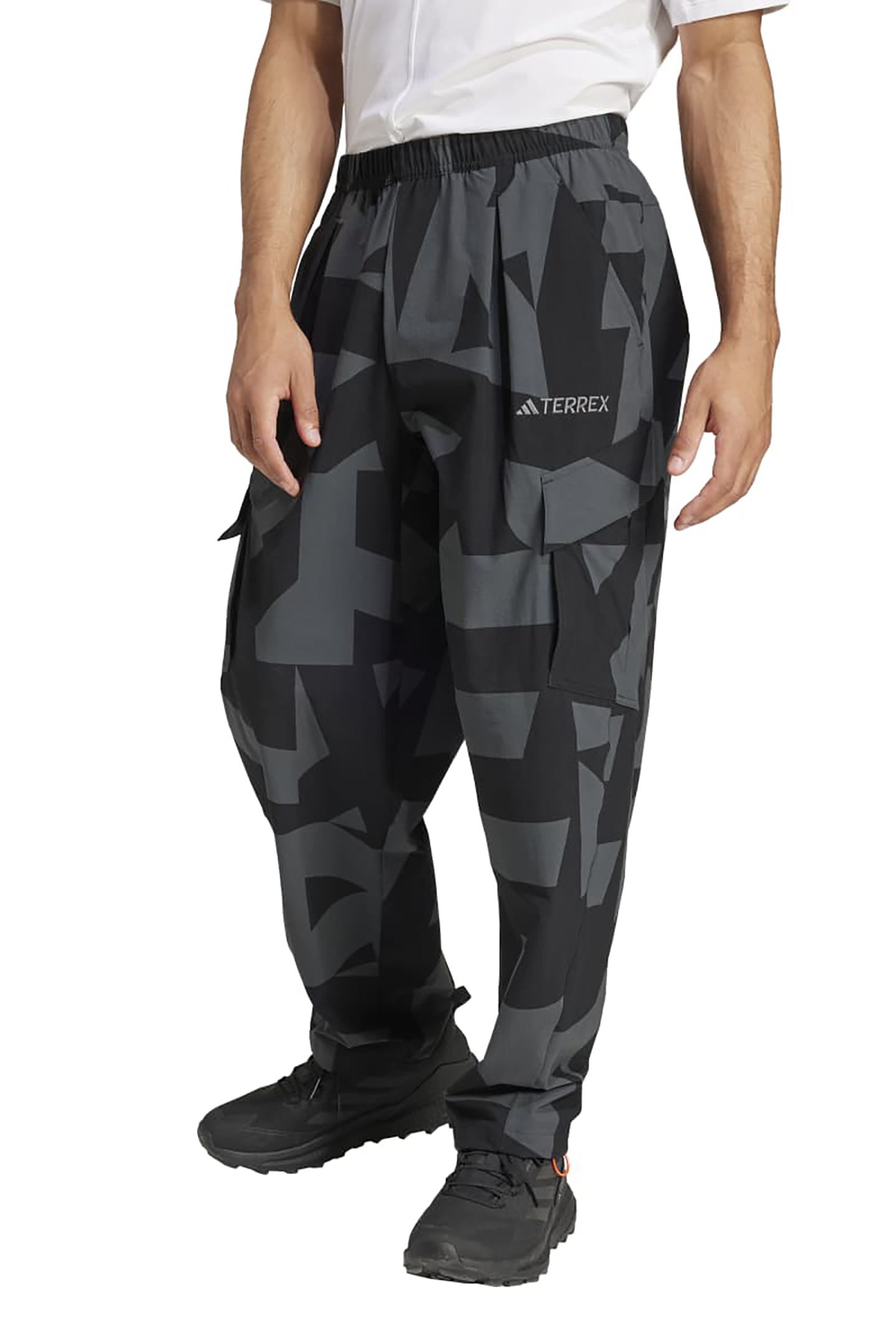 UNISEX PERFORMANCE TERREX XPLORIC PRINTED CARGO PANTS BLACK 1