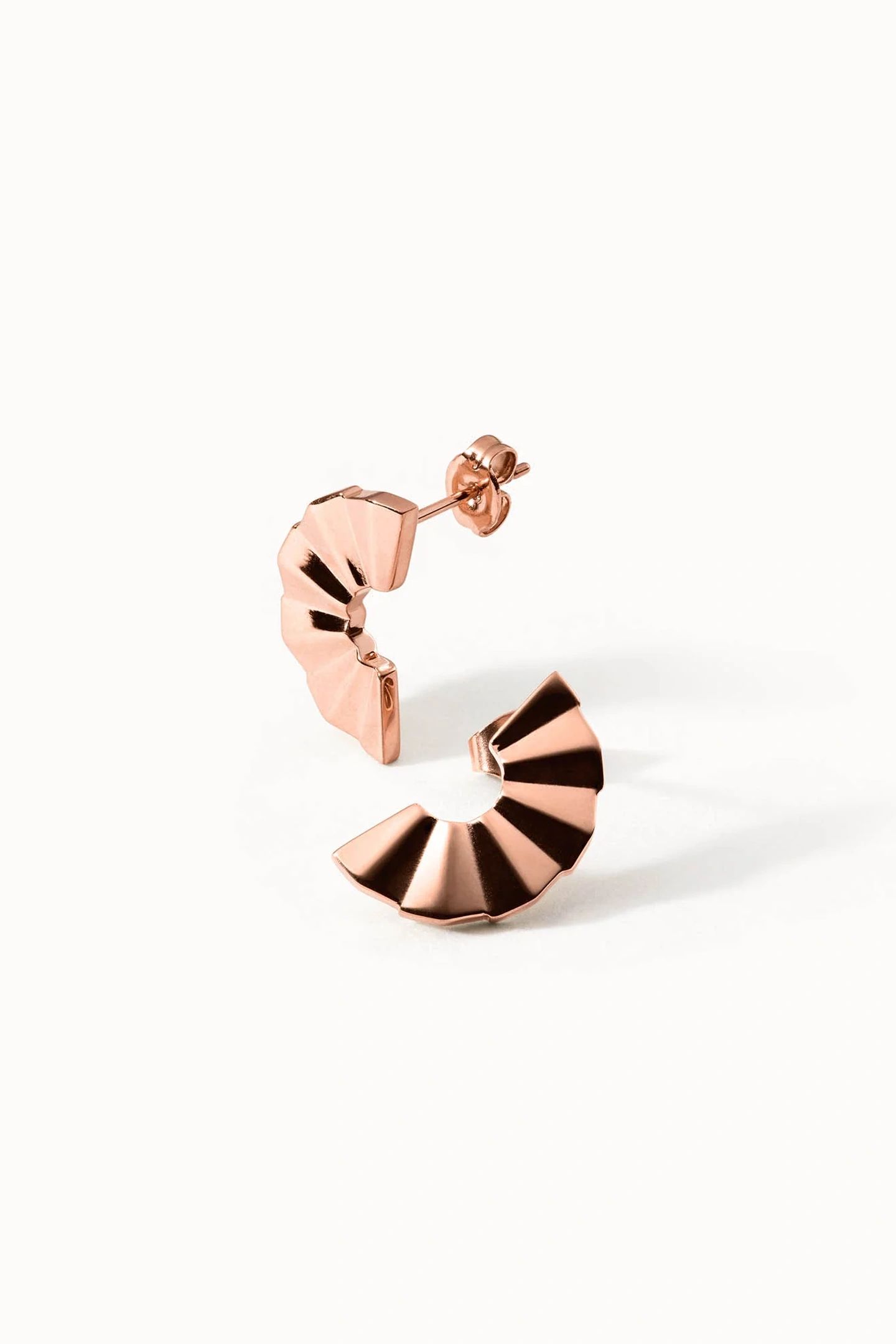 FAN OHRRINGE ROSEGOLD 2